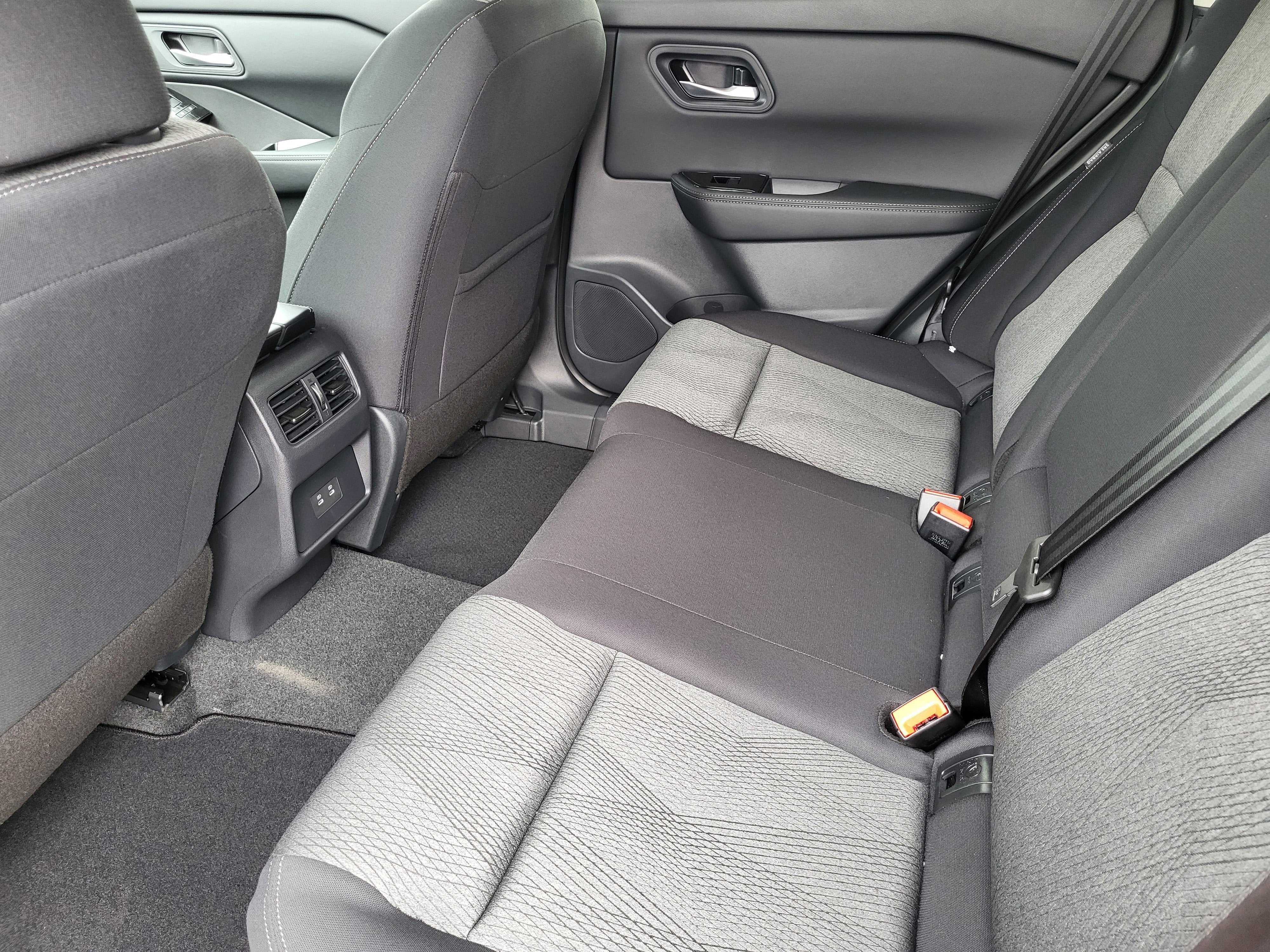 2026 Nissan Rogue 2026.5 AWD SV