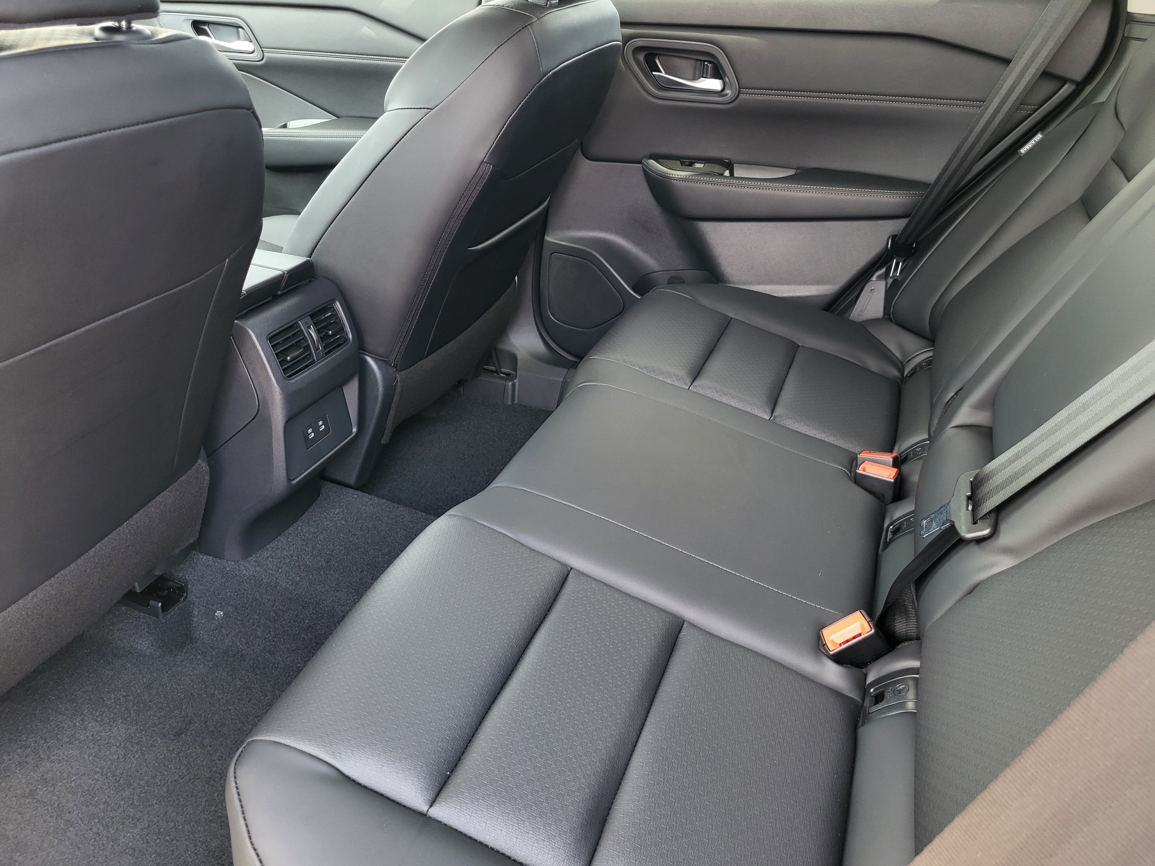 2026 Nissan Rogue 2026.5 AWD Dark Armor