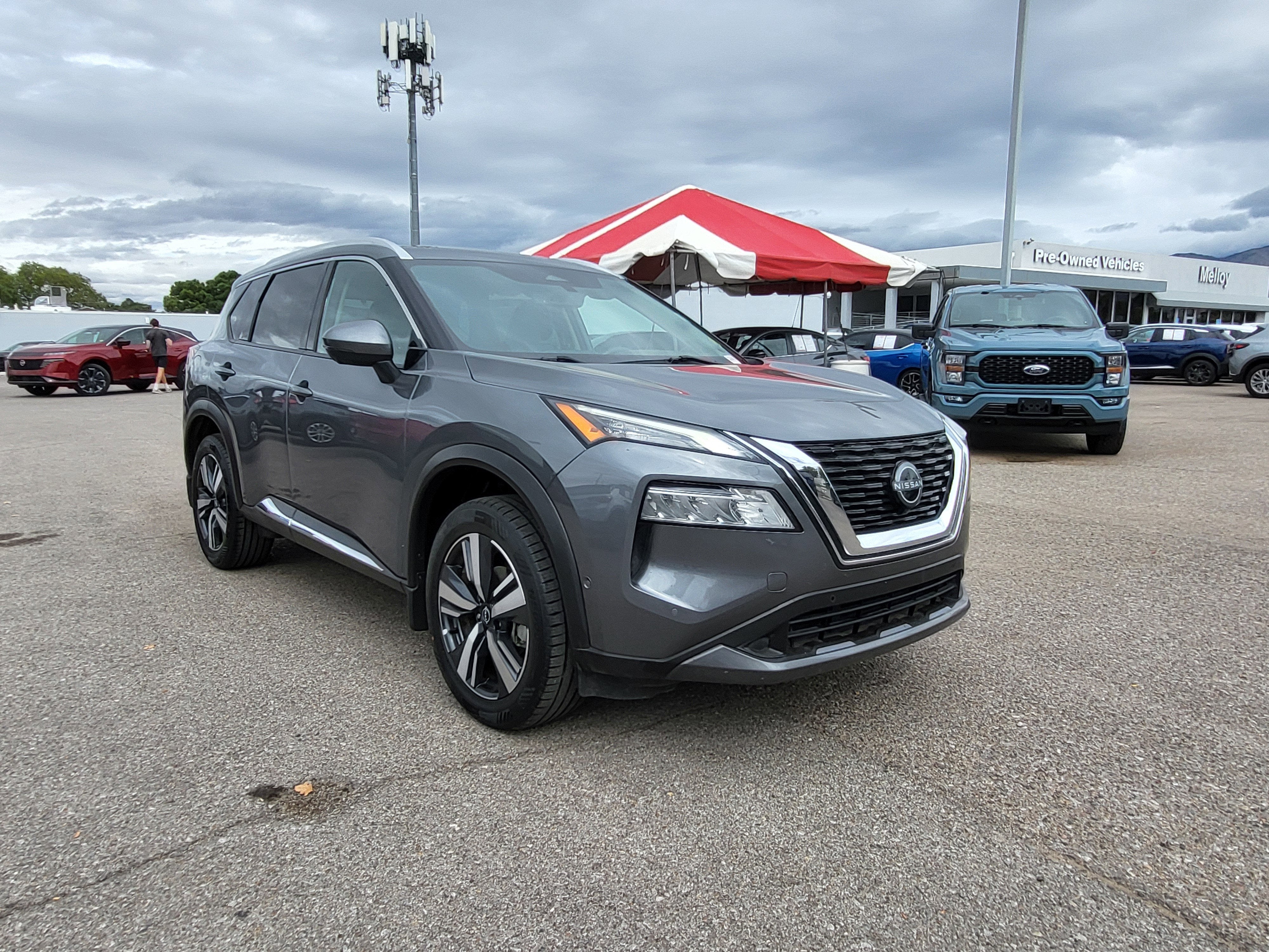 2023 Nissan Rogue SL