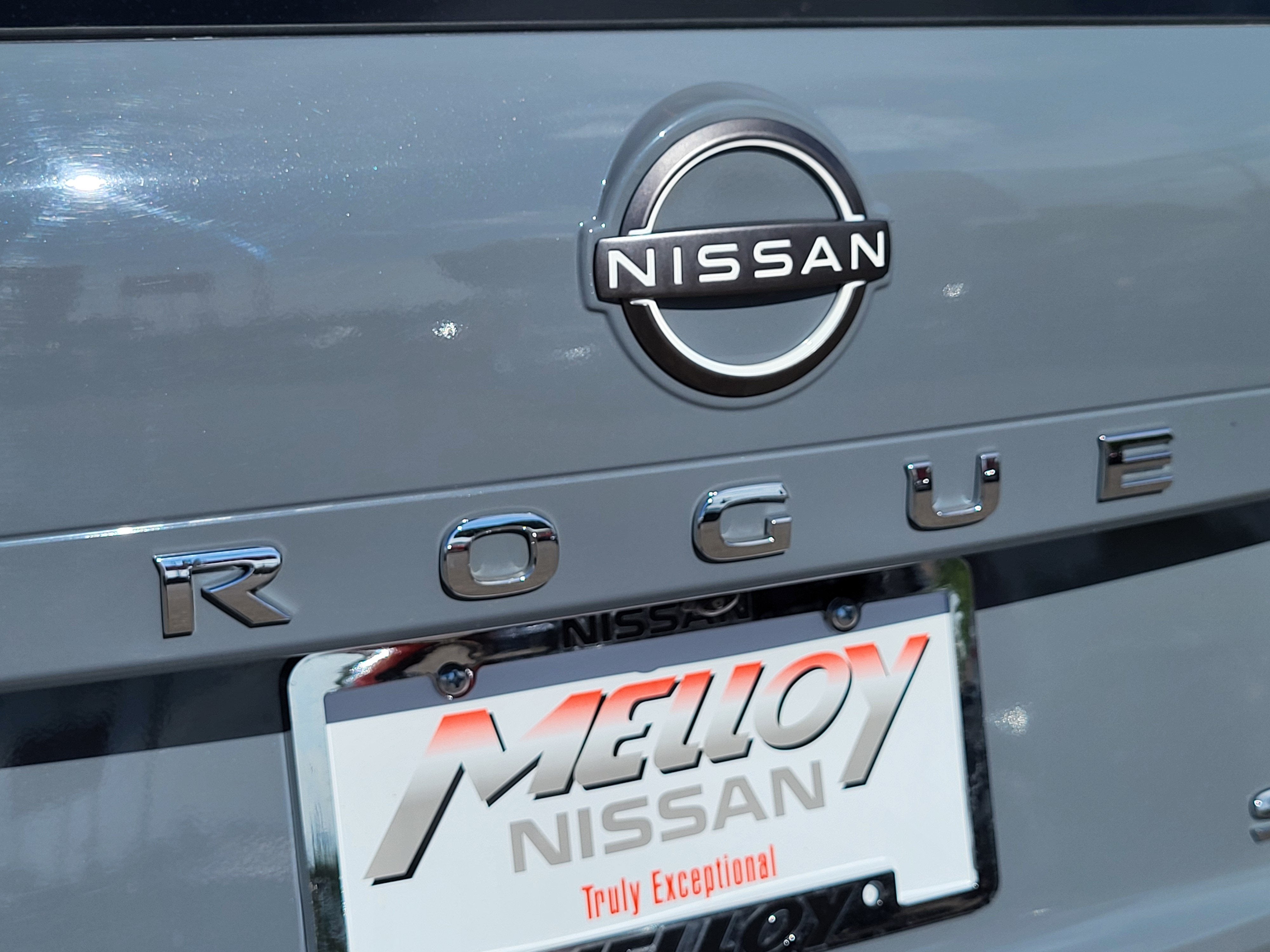 2022 Nissan Rogue SL