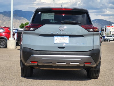 2022 Nissan Rogue SL