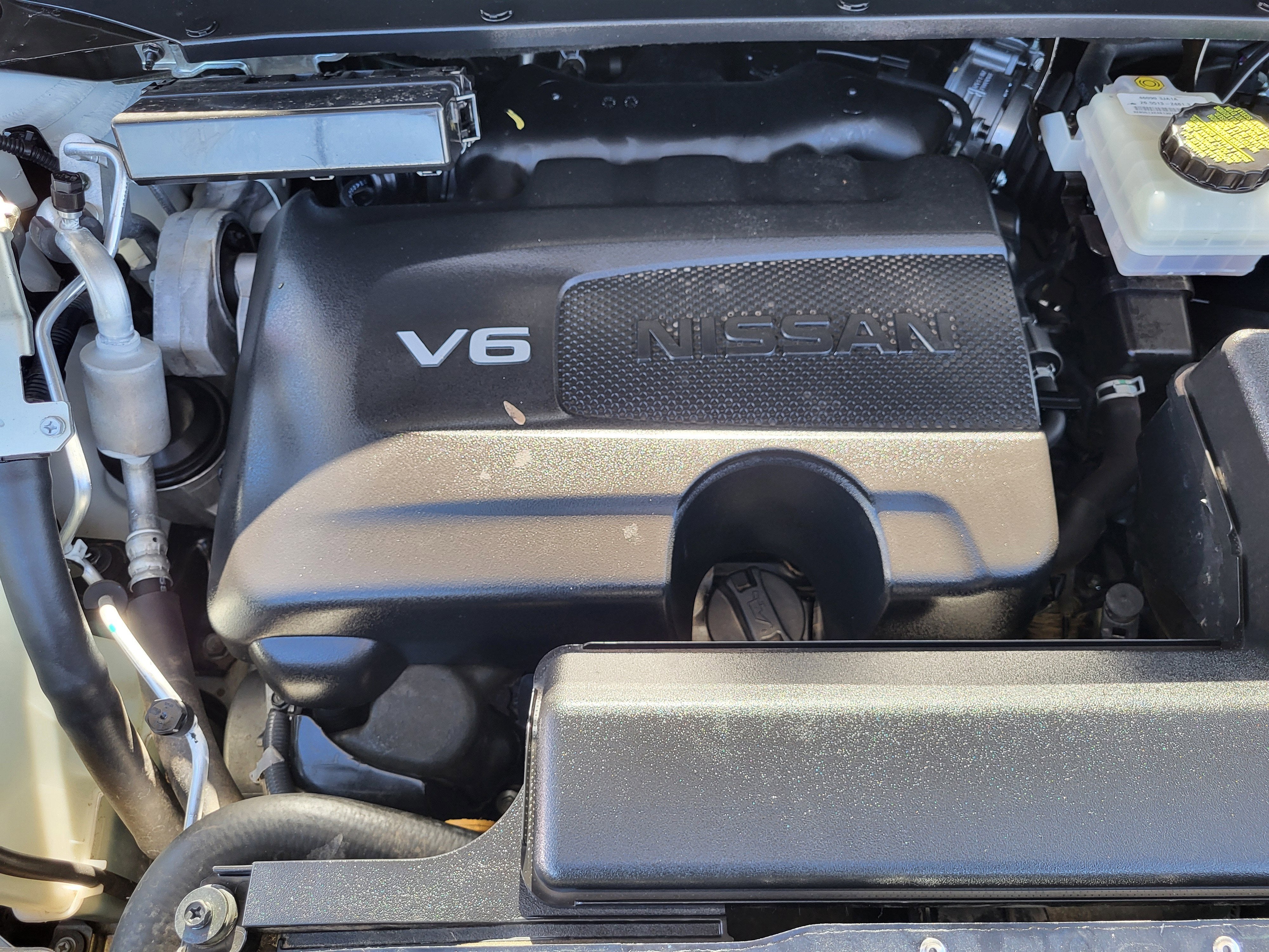 2020 Nissan Pathfinder SV