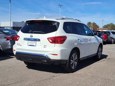 2020 Nissan Pathfinder SV