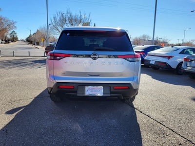 2024 Nissan Pathfinder S