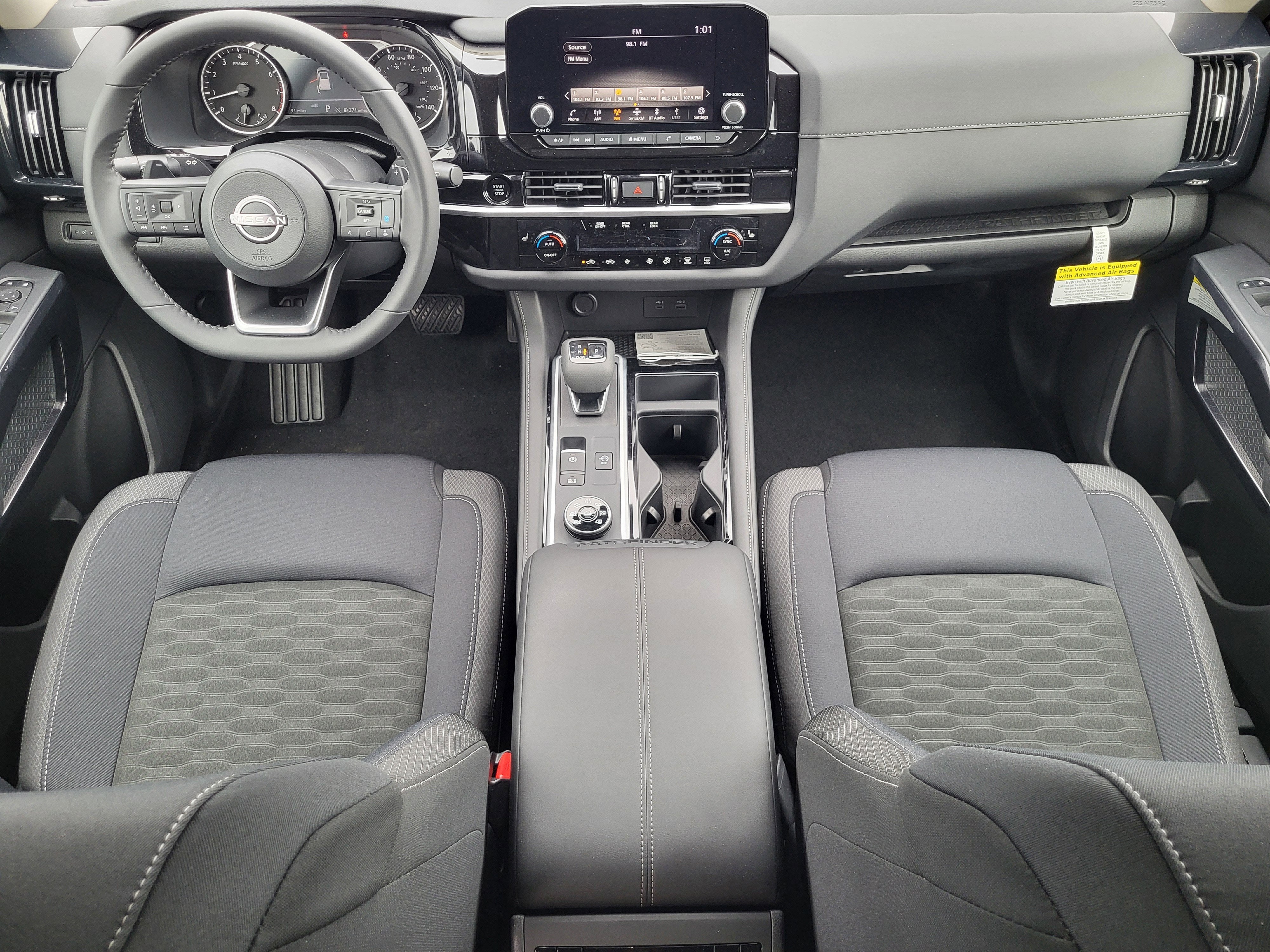 2025 Nissan Pathfinder SV 4WD