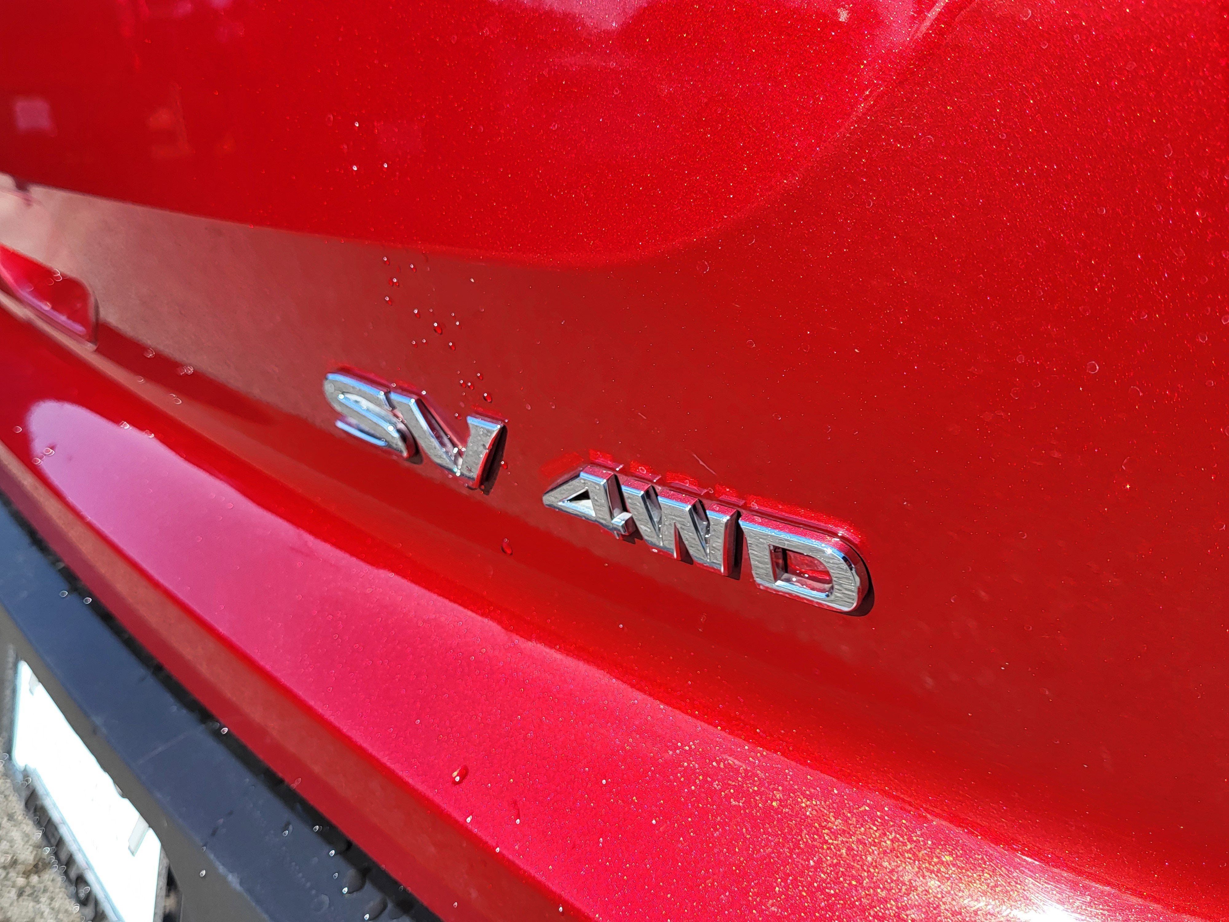 2024 Nissan Pathfinder SV