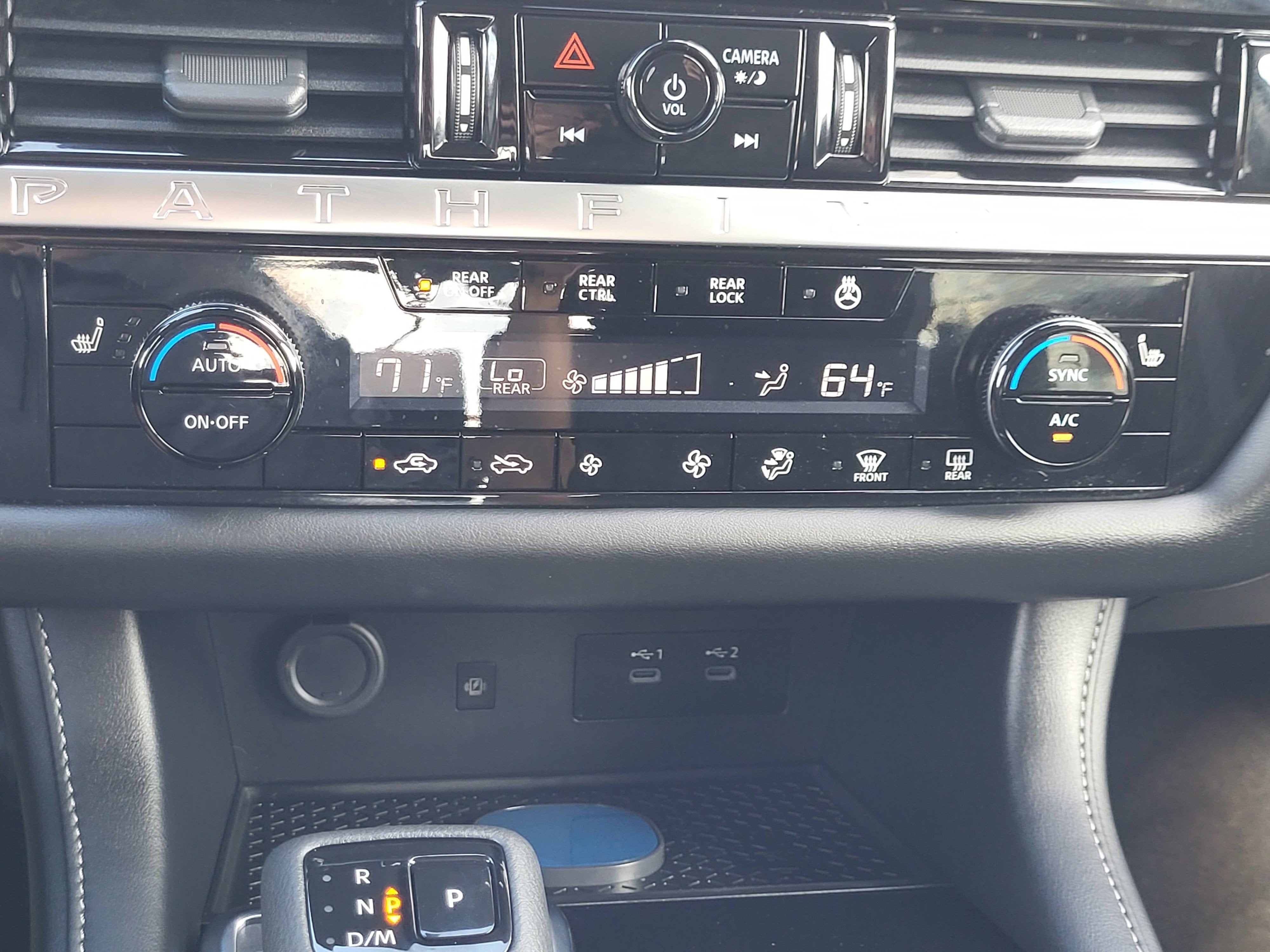 2026 Nissan Pathfinder SV 4WD