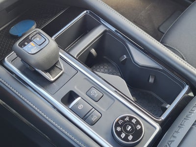 2026 Nissan Pathfinder SV 4WD