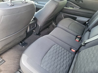 2026 Nissan Pathfinder SV 4WD