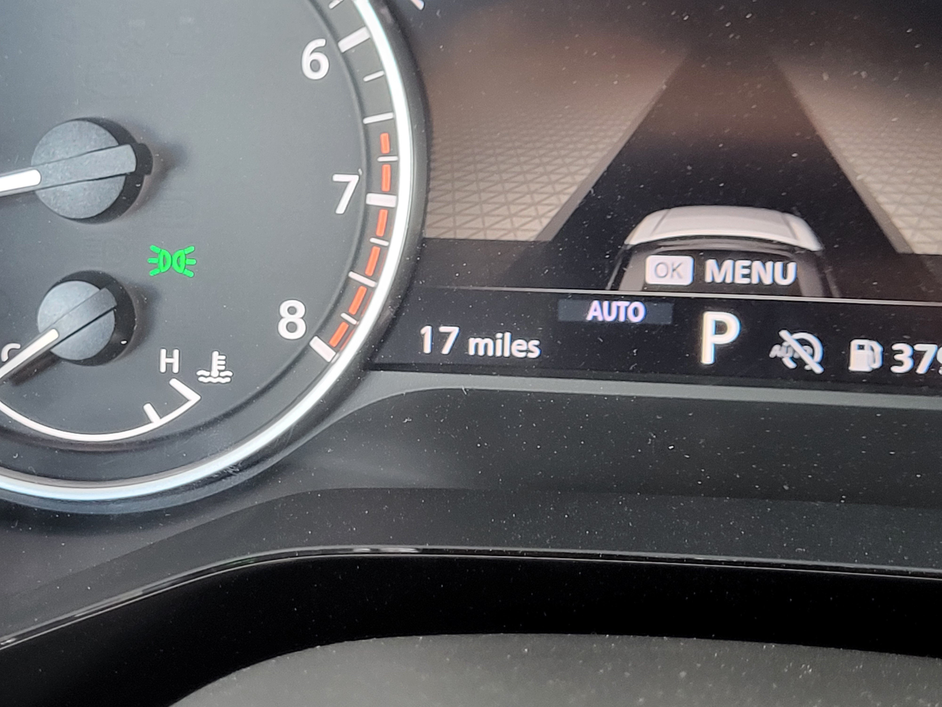 2026 Nissan Pathfinder SV 4WD