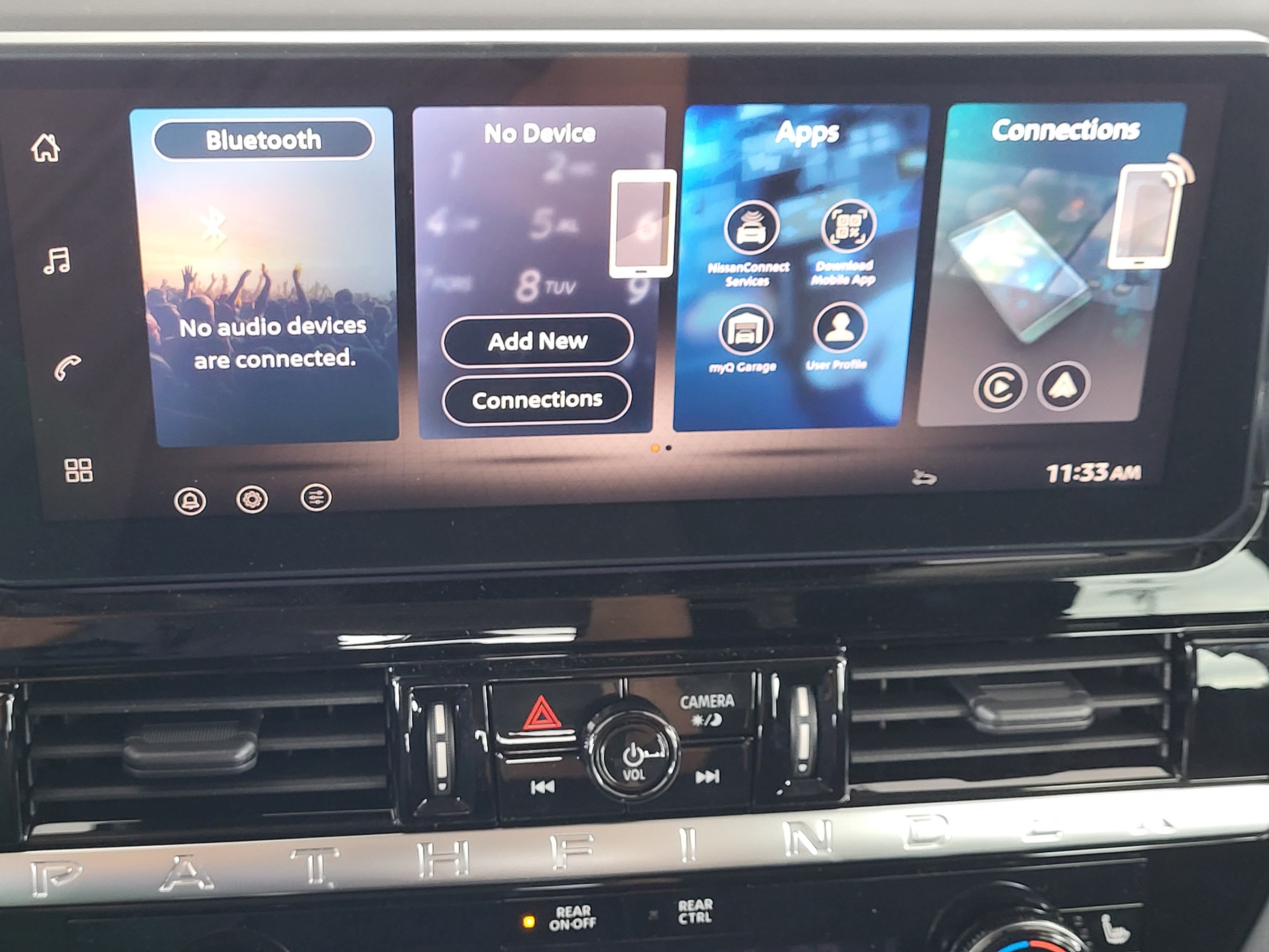 2026 Nissan Pathfinder SV 4WD