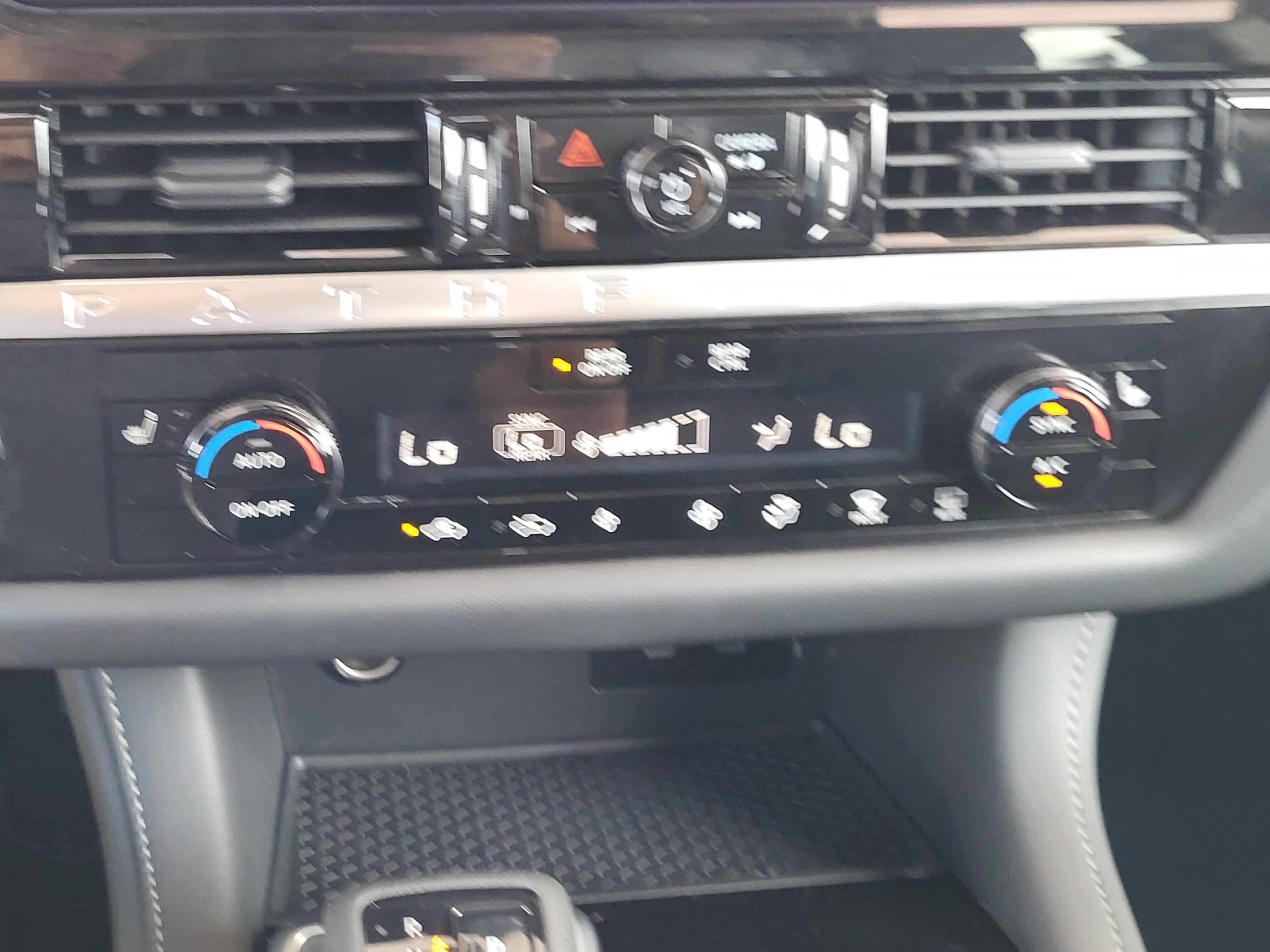 2026 Nissan Pathfinder SV 4WD