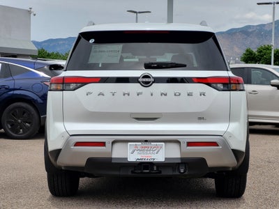 2025 Nissan Pathfinder SL