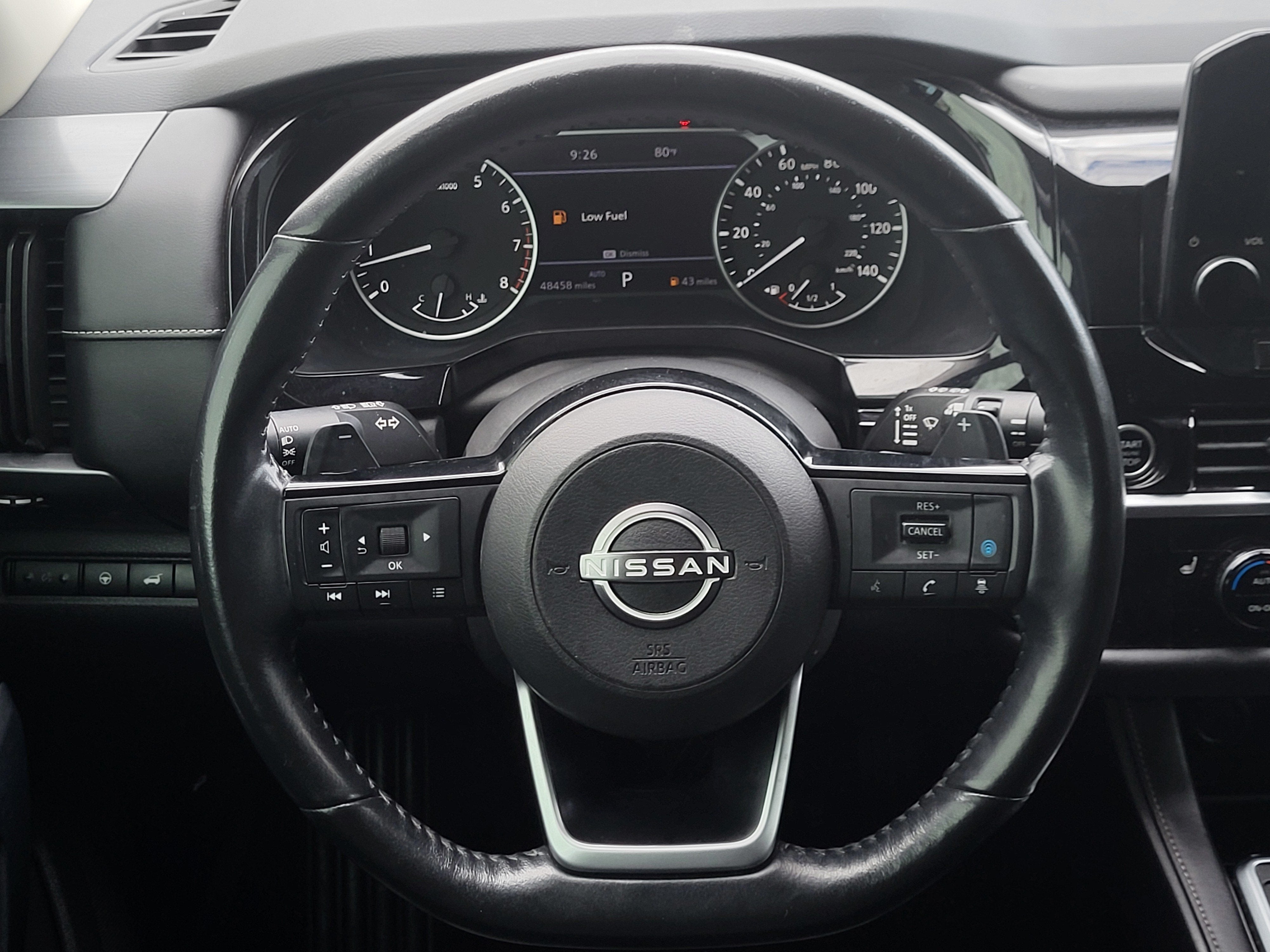 2023 Nissan Pathfinder SL