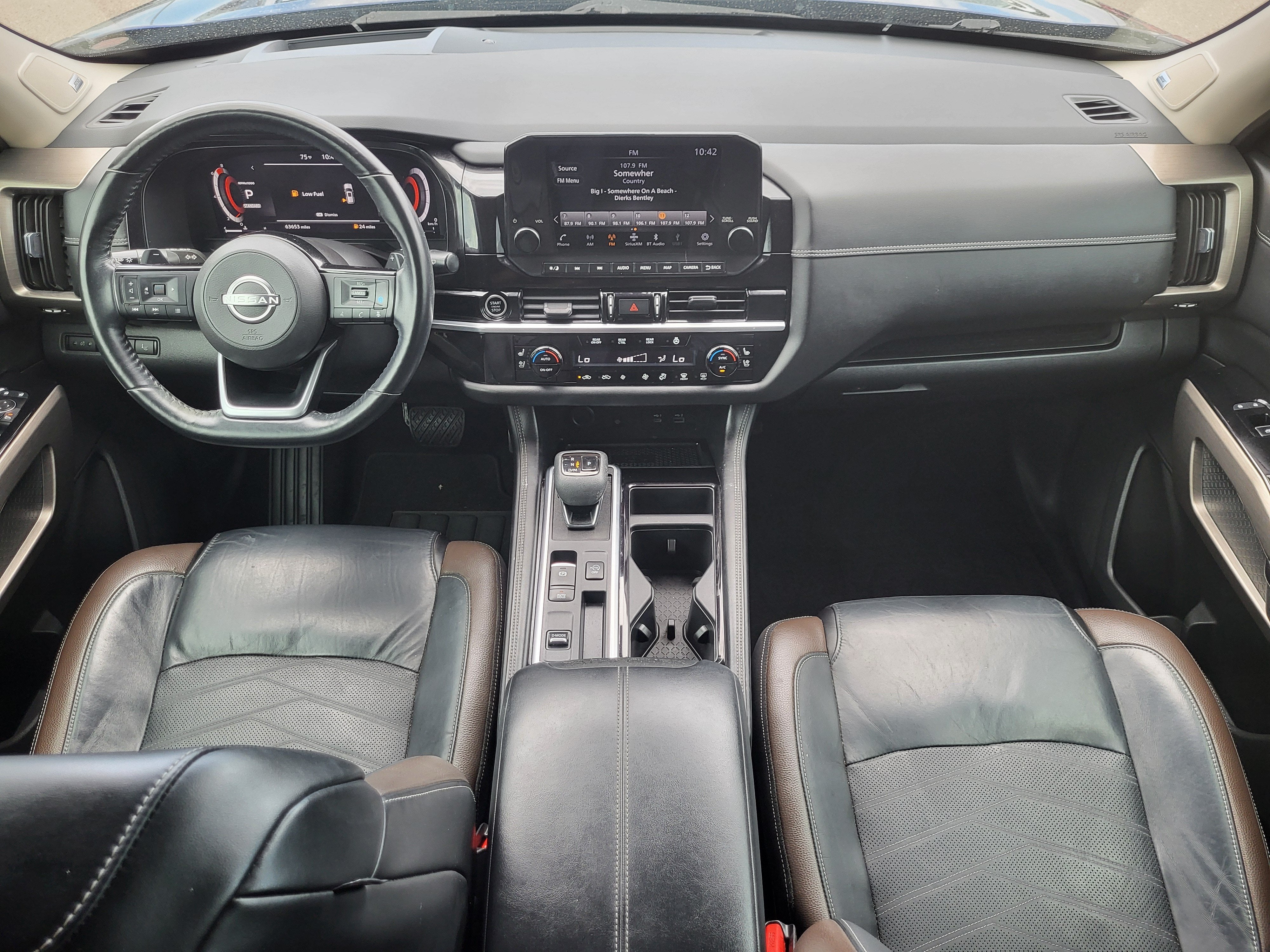 2023 Nissan Pathfinder Platinum