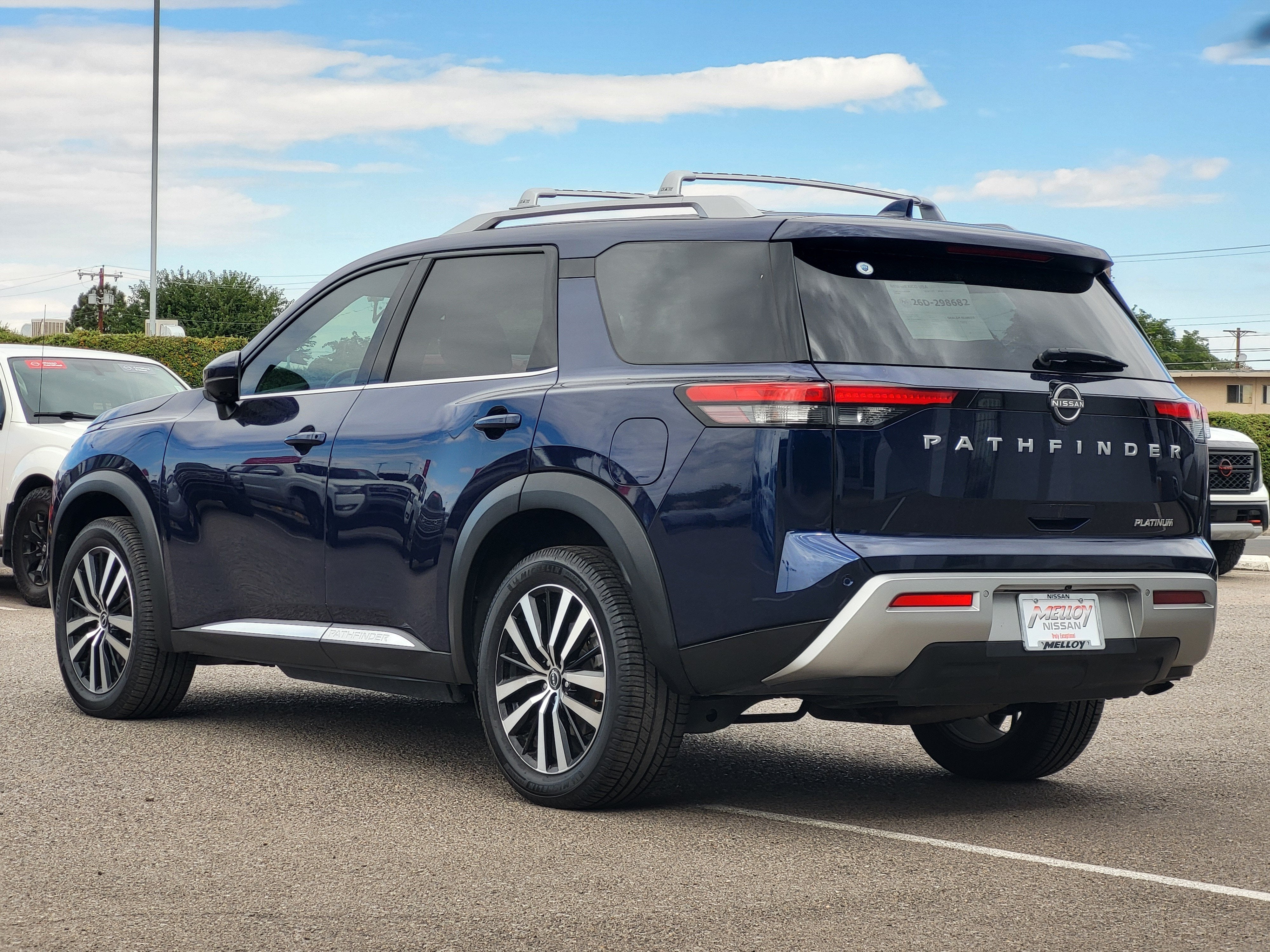 2023 Nissan Pathfinder Platinum