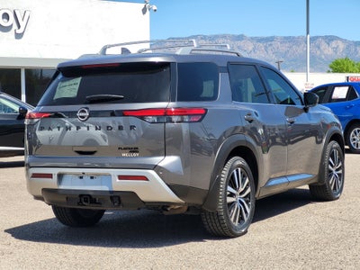 2024 Nissan Pathfinder Platinum