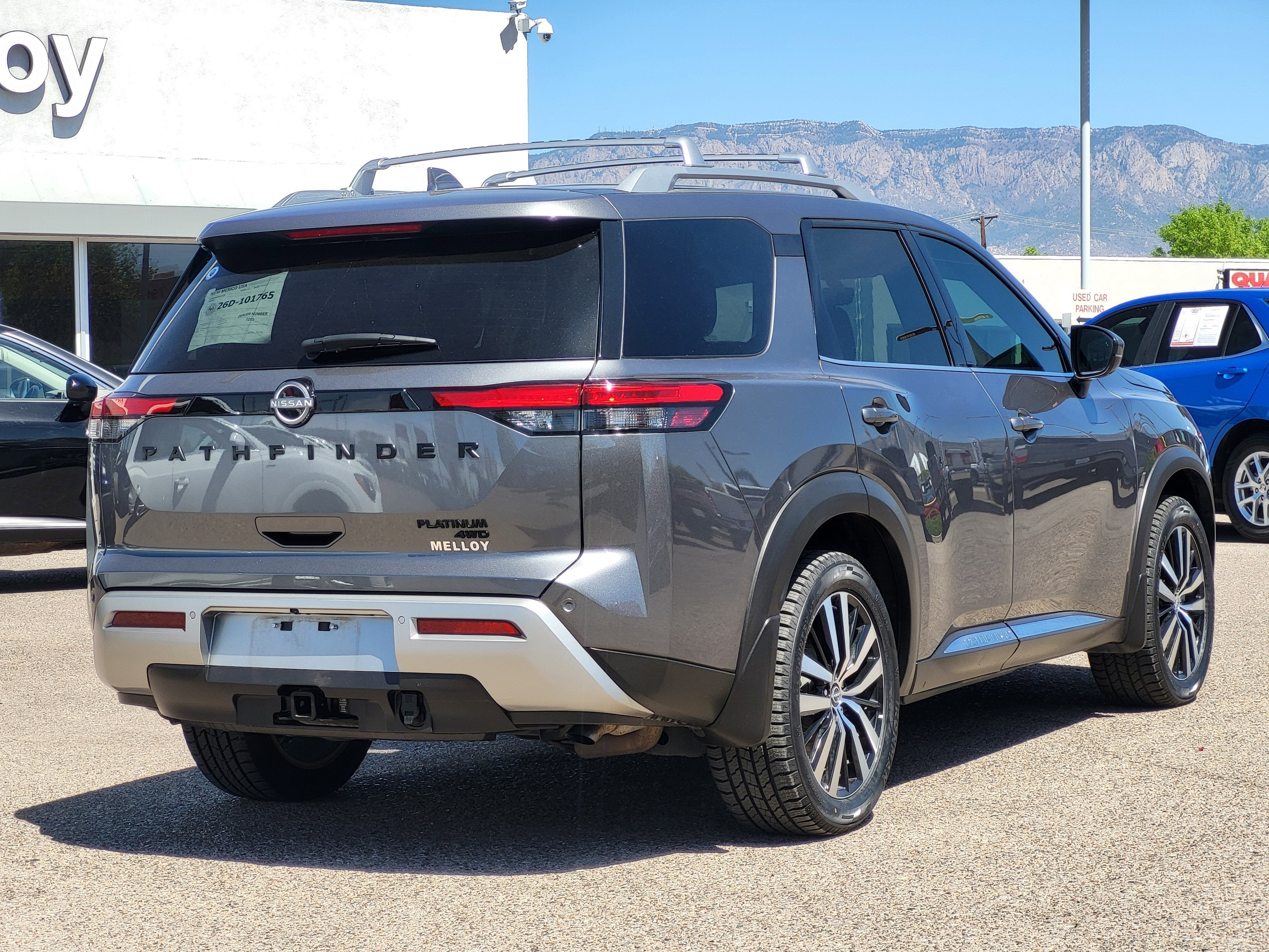 2024 Nissan Pathfinder Platinum