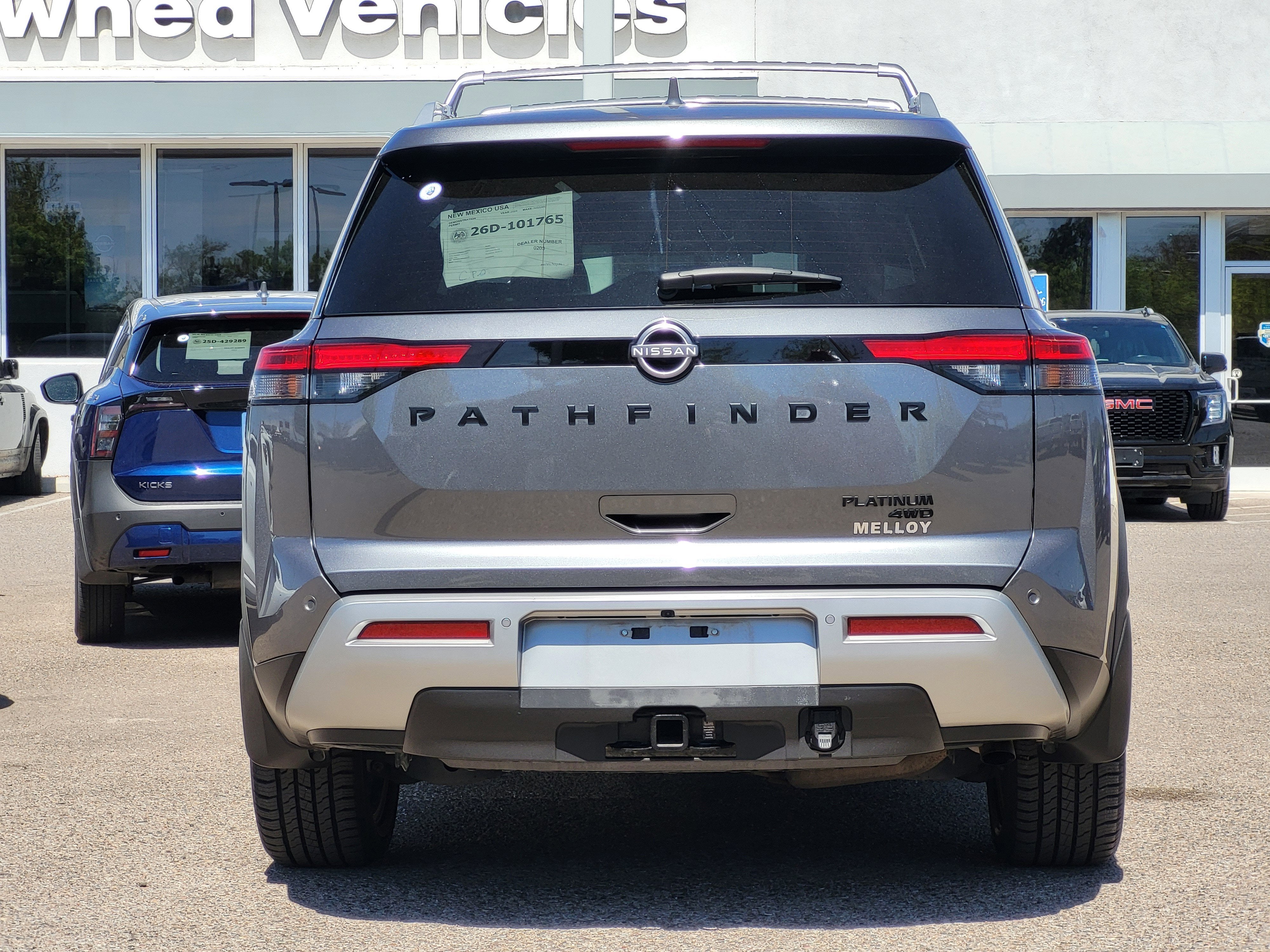 2024 Nissan Pathfinder Platinum
