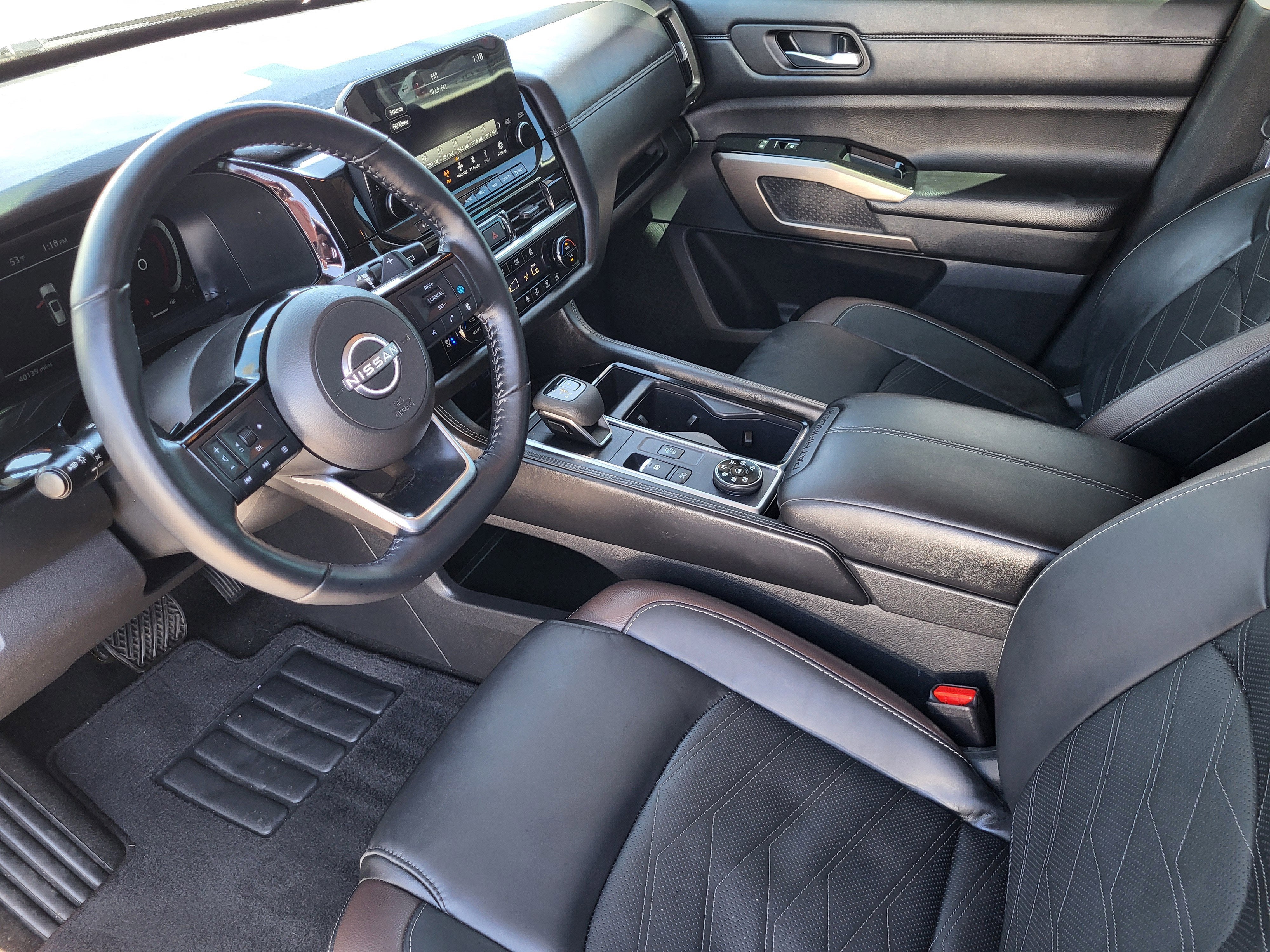 2024 Nissan Pathfinder Platinum