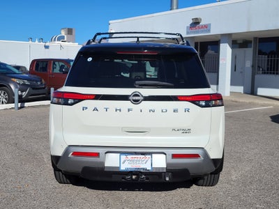 2023 Nissan Pathfinder Platinum