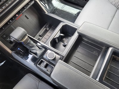 2024 Toyota Tundra 4WD SR5