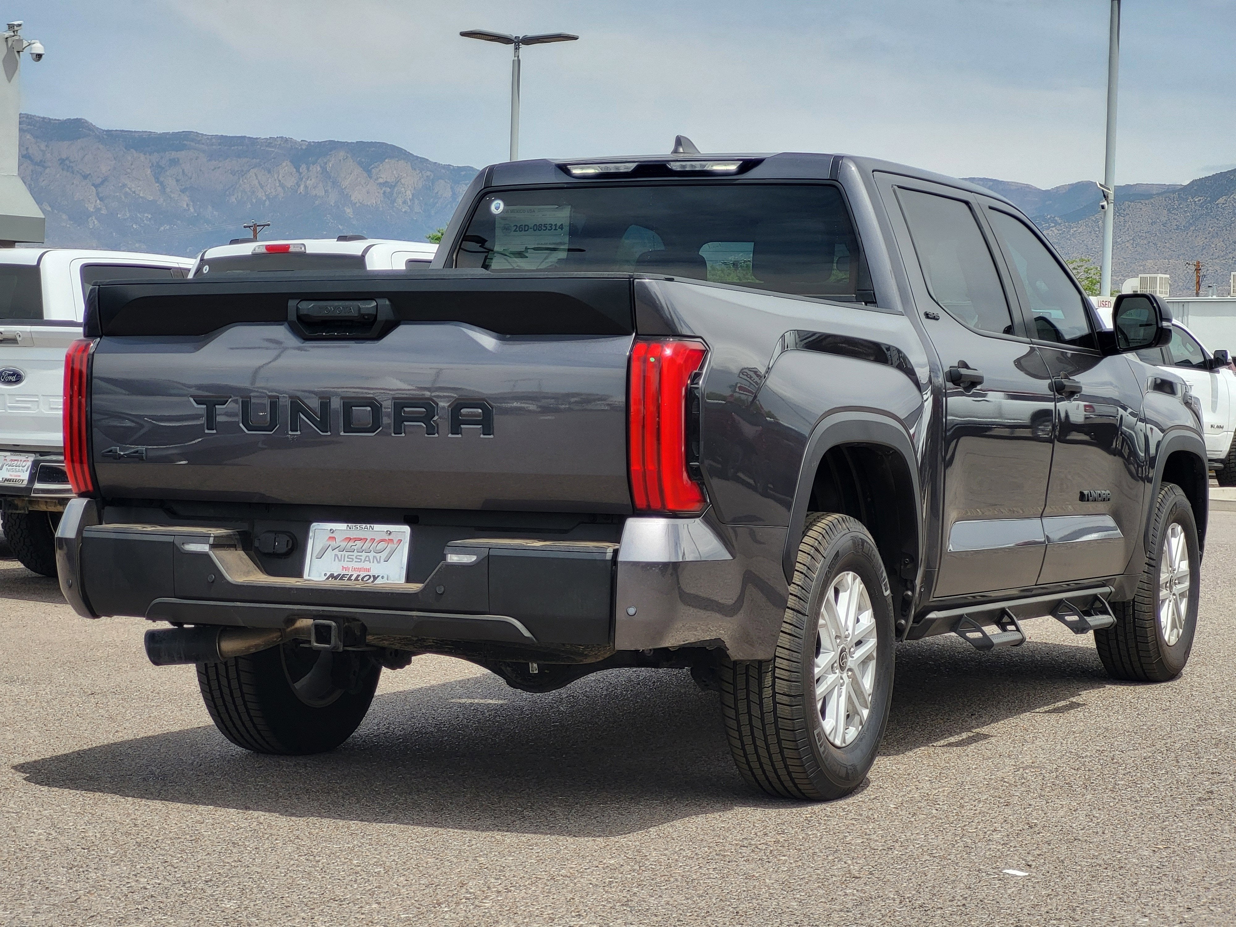 2024 Toyota Tundra 4WD SR5