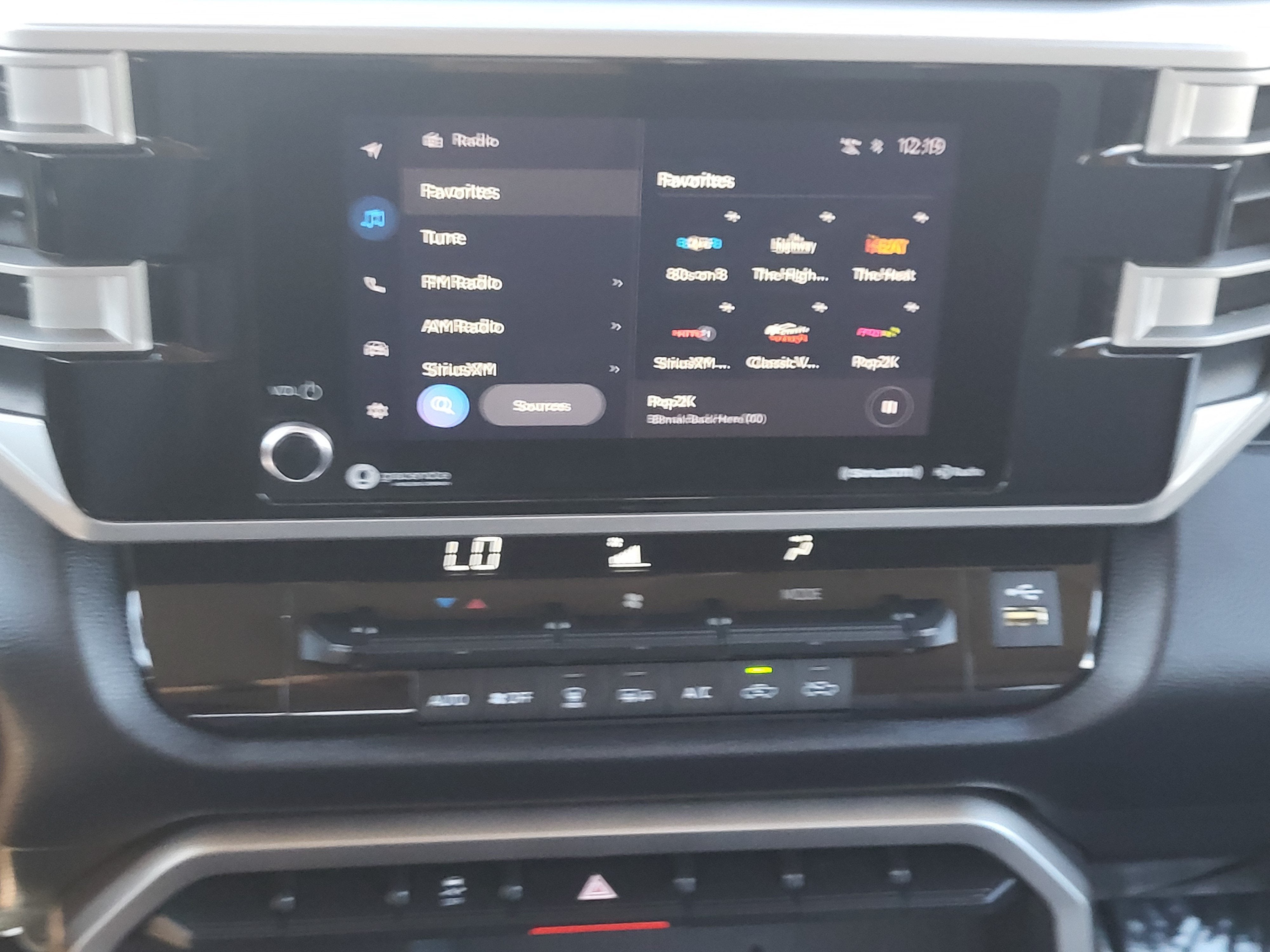 2023 Toyota Tundra 4WD SR5