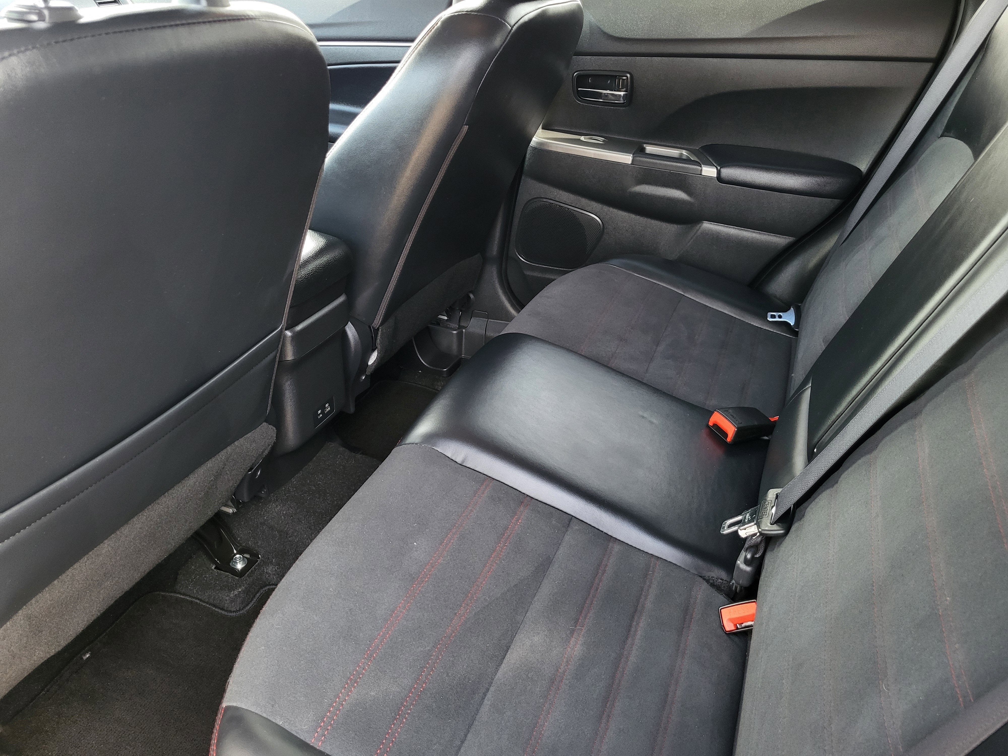 2024 Mitsubishi Outlander Sport 2.0 ES