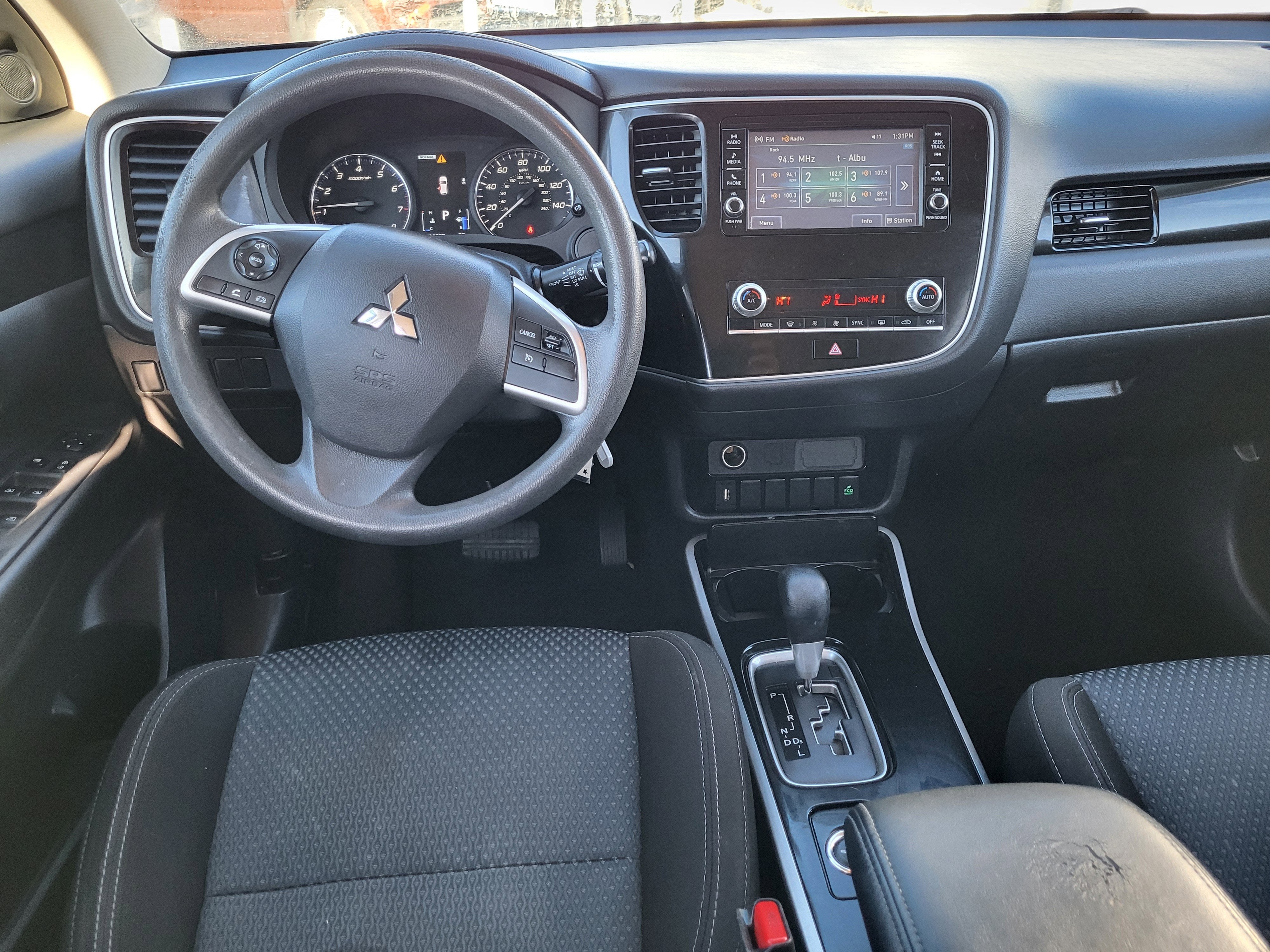 2020 Mitsubishi Outlander ES