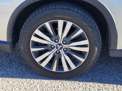 2020 Mitsubishi Outlander ES