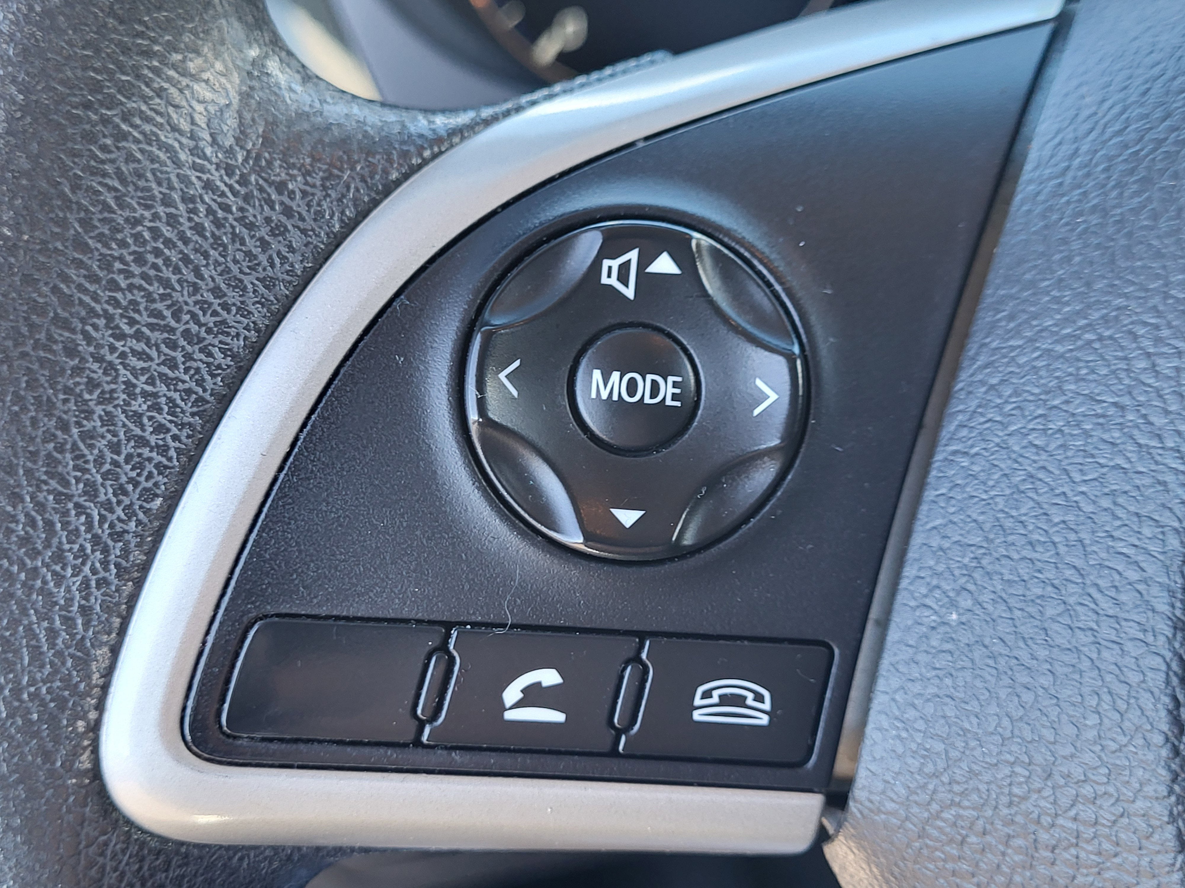 2020 Mitsubishi Outlander ES