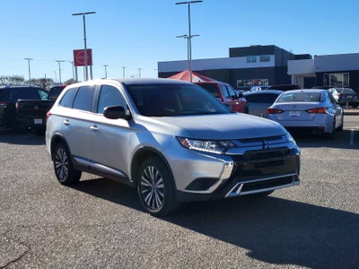 2020 Mitsubishi Outlander ES