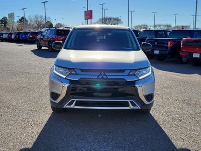 2020 Mitsubishi Outlander ES