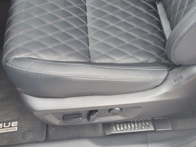 2026 Nissan Rogue Plug-In Hybrid Platinum