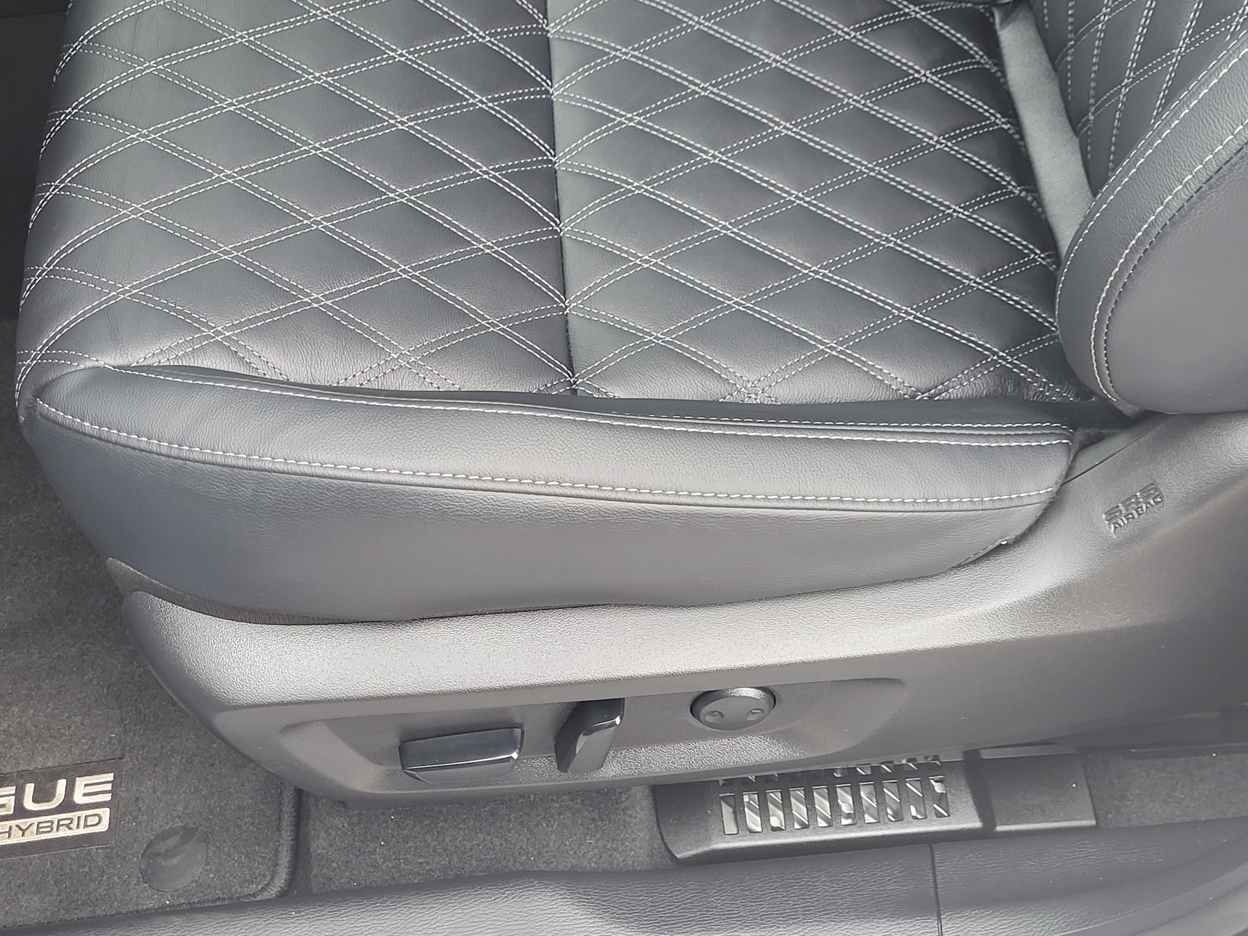 2026 Nissan Rogue Plug-In Hybrid Platinum