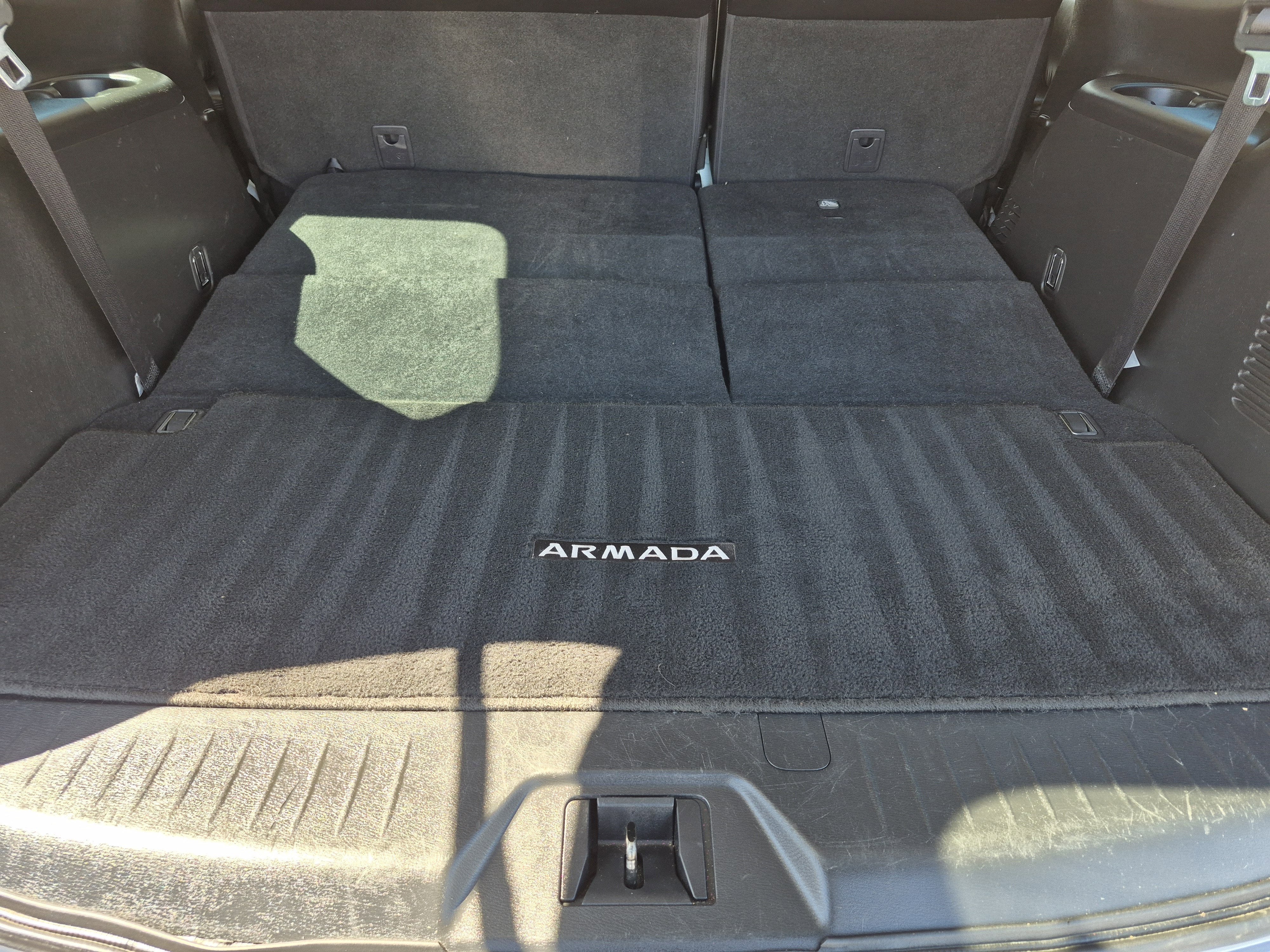 2023 Nissan Armada SV