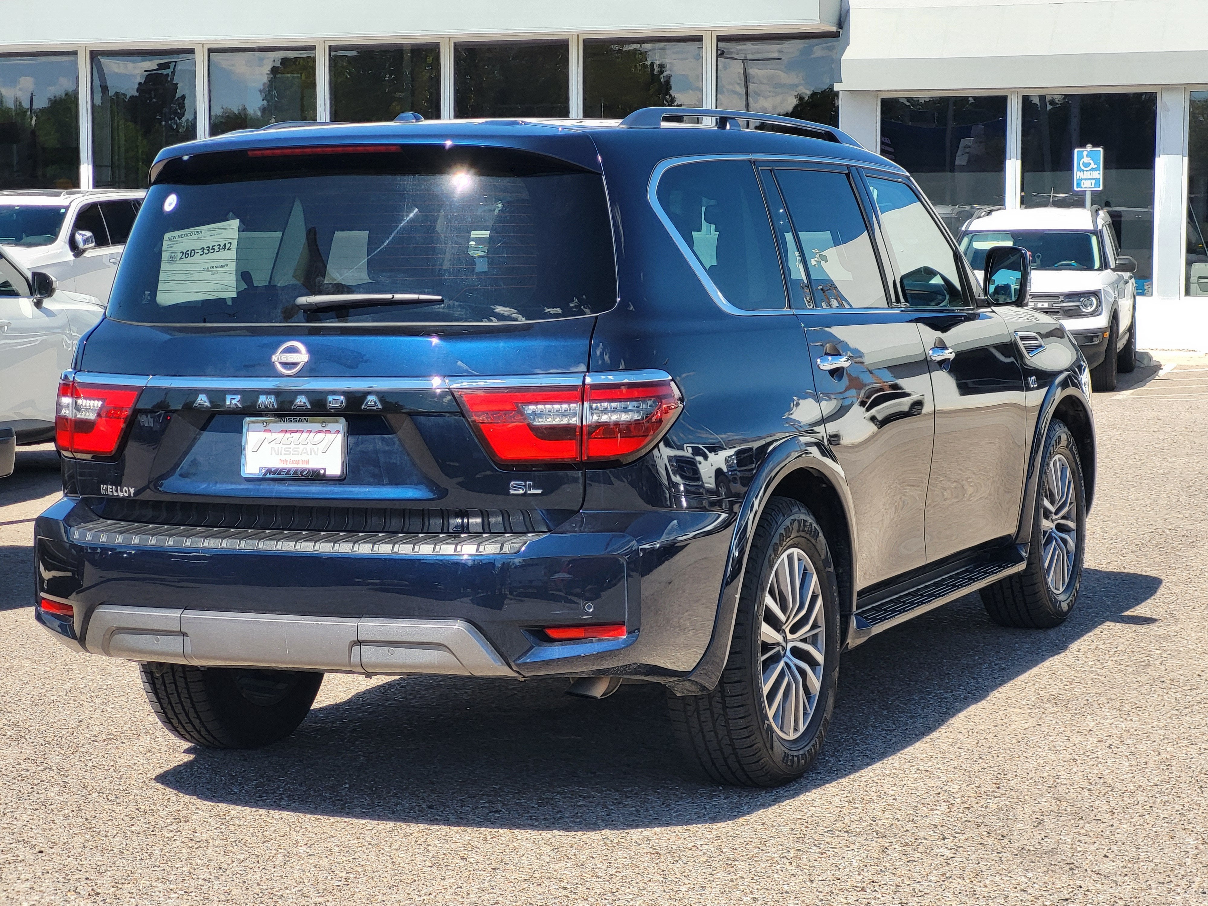 2022 Nissan Armada SL