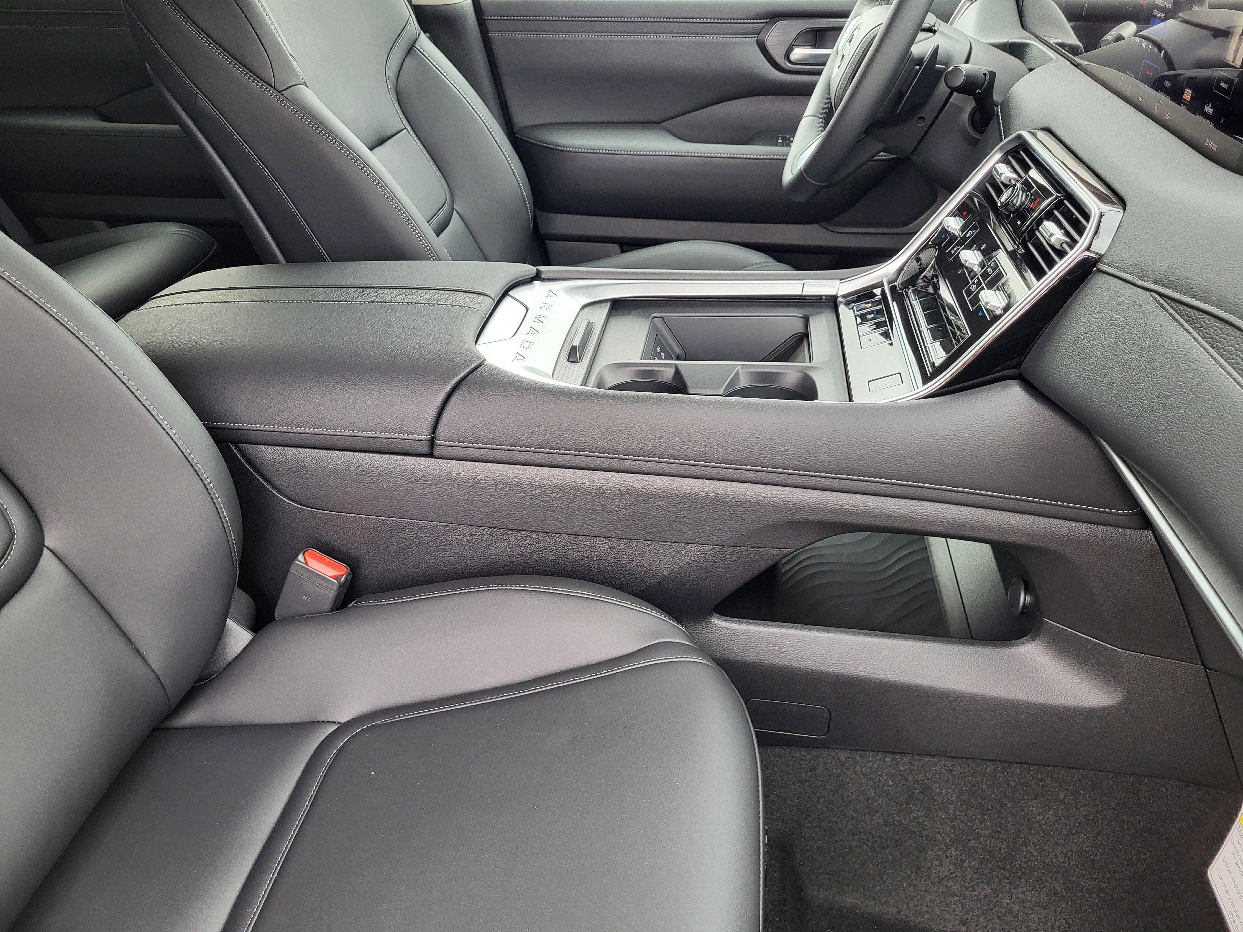 2026 Nissan Armada 4x4 SV