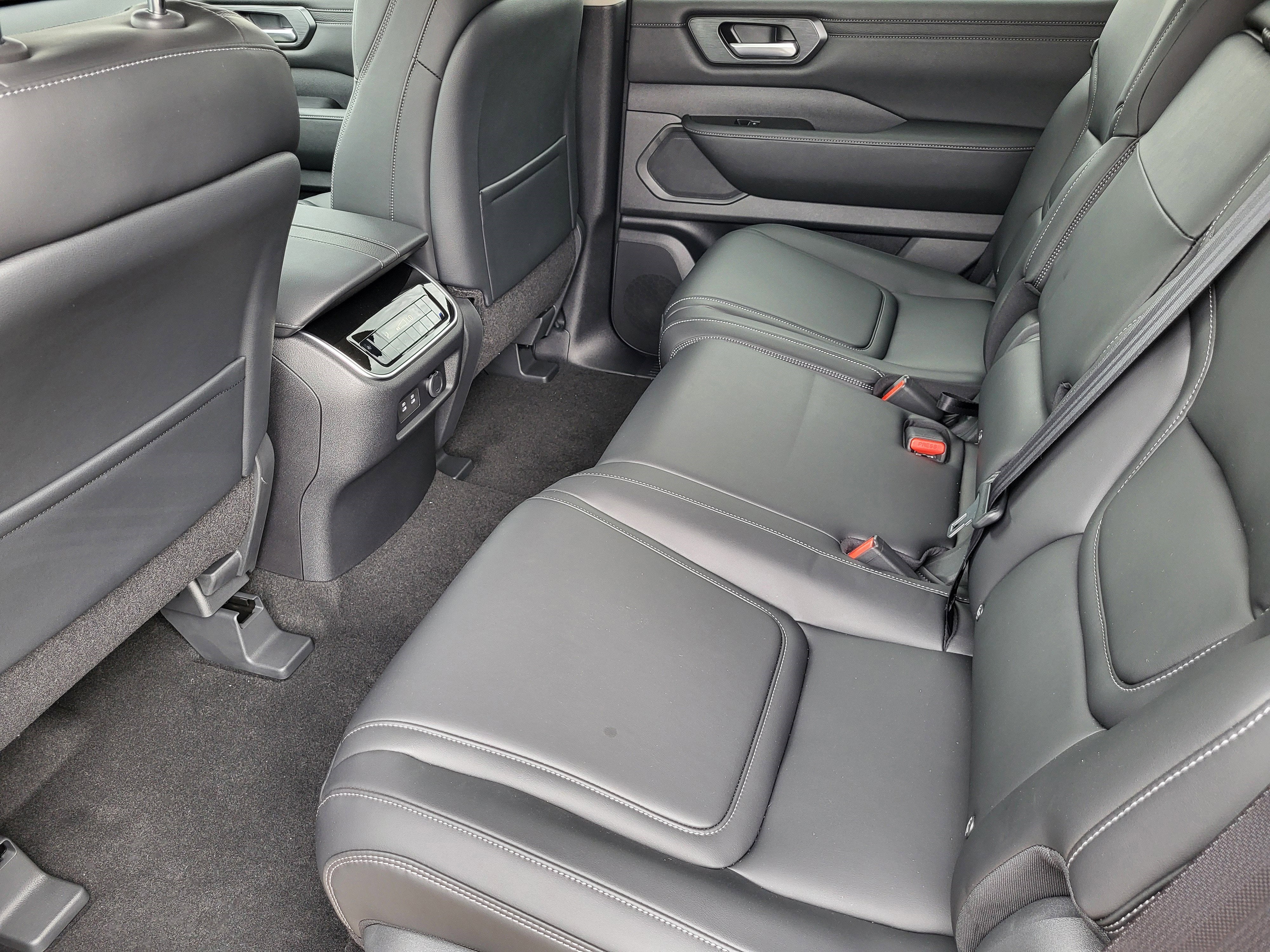 2026 Nissan Armada 4x4 SV