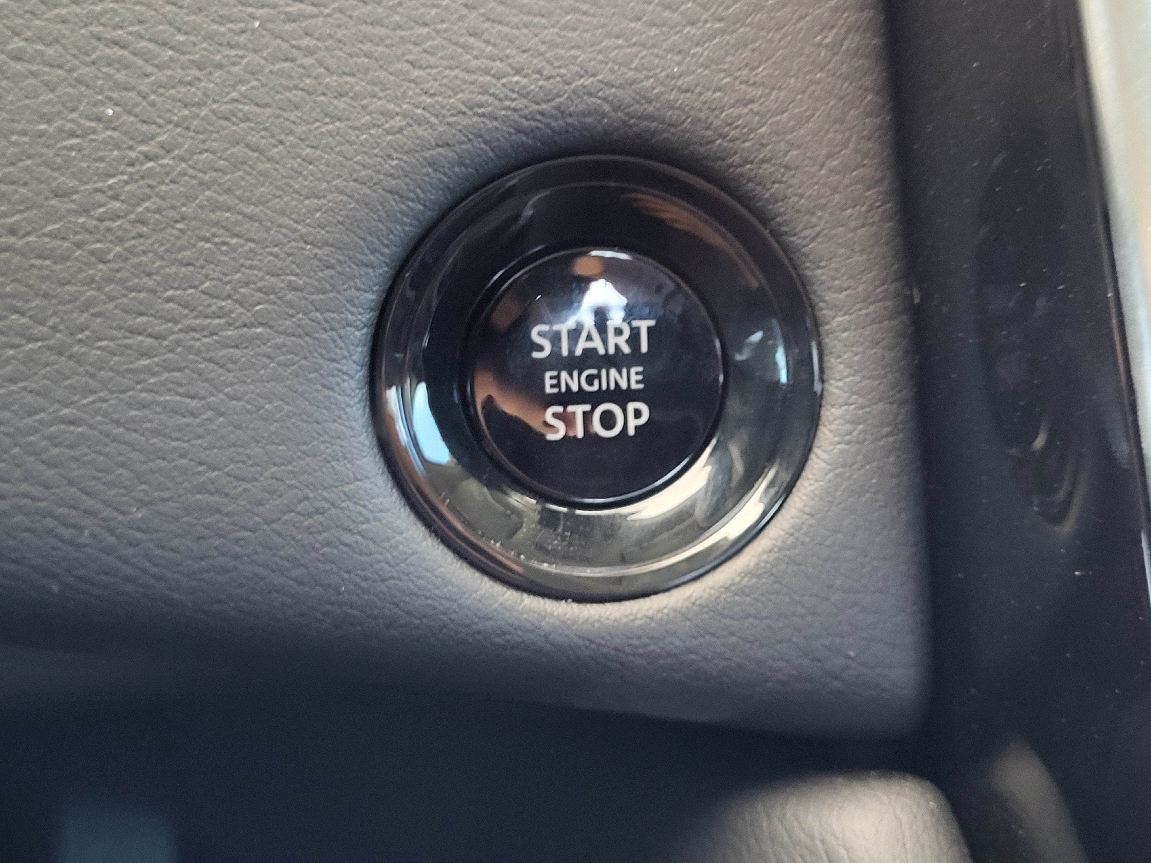 2026 Nissan Armada 4x4 SV *Ltd Avail*