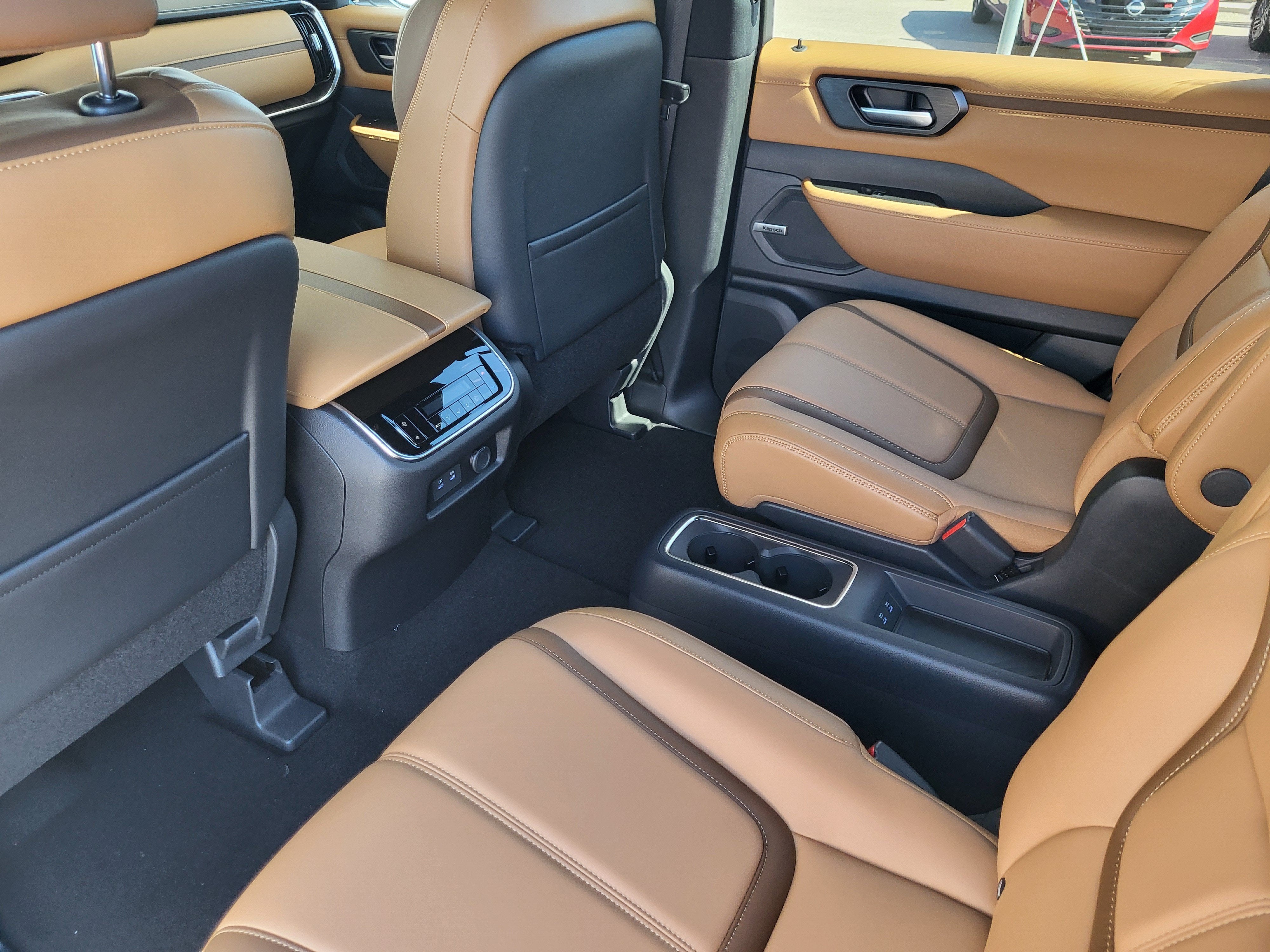 2026 Nissan Armada 4x4 SL