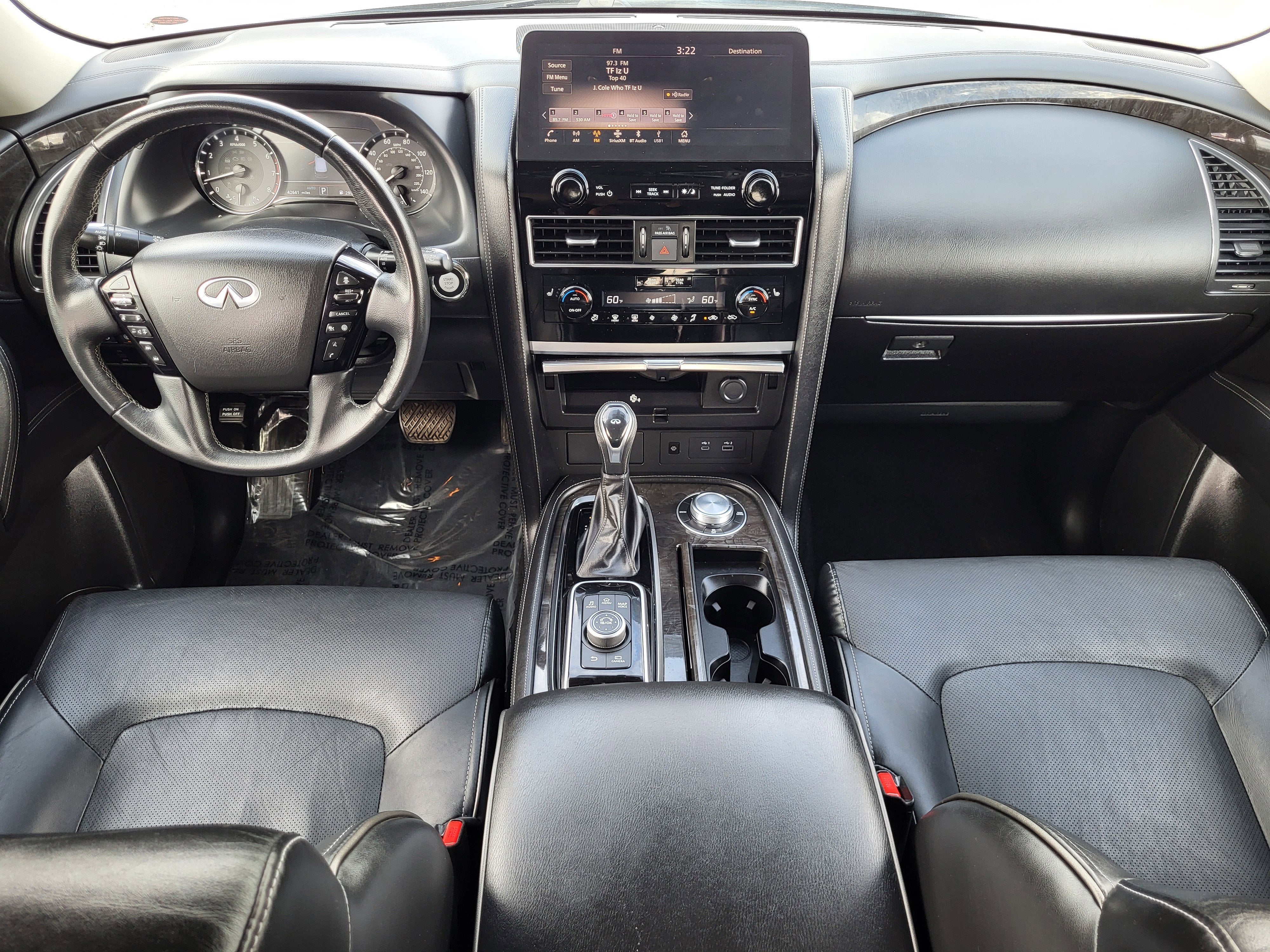 2024 INFINITI QX80 LUXE