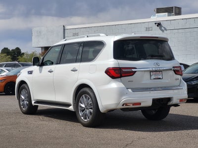 2024 INFINITI QX80 LUXE