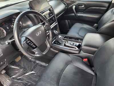2024 INFINITI QX80 LUXE