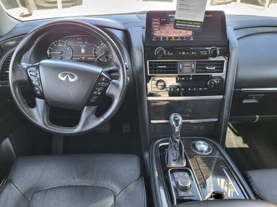 2024 INFINITI QX80 LUXE