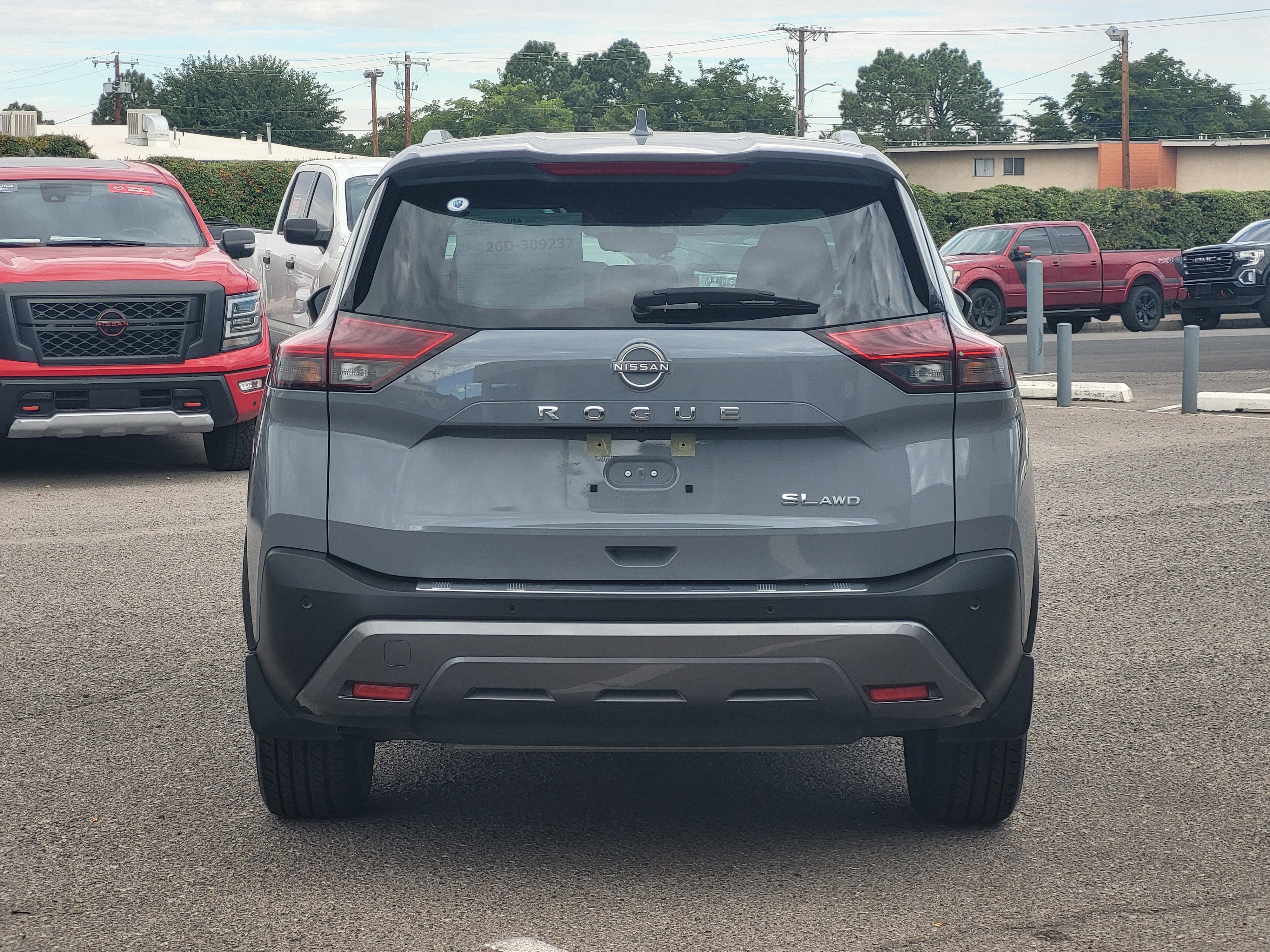 2023 Nissan Rogue SL