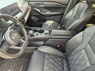 2024 Nissan Rogue Platinum
