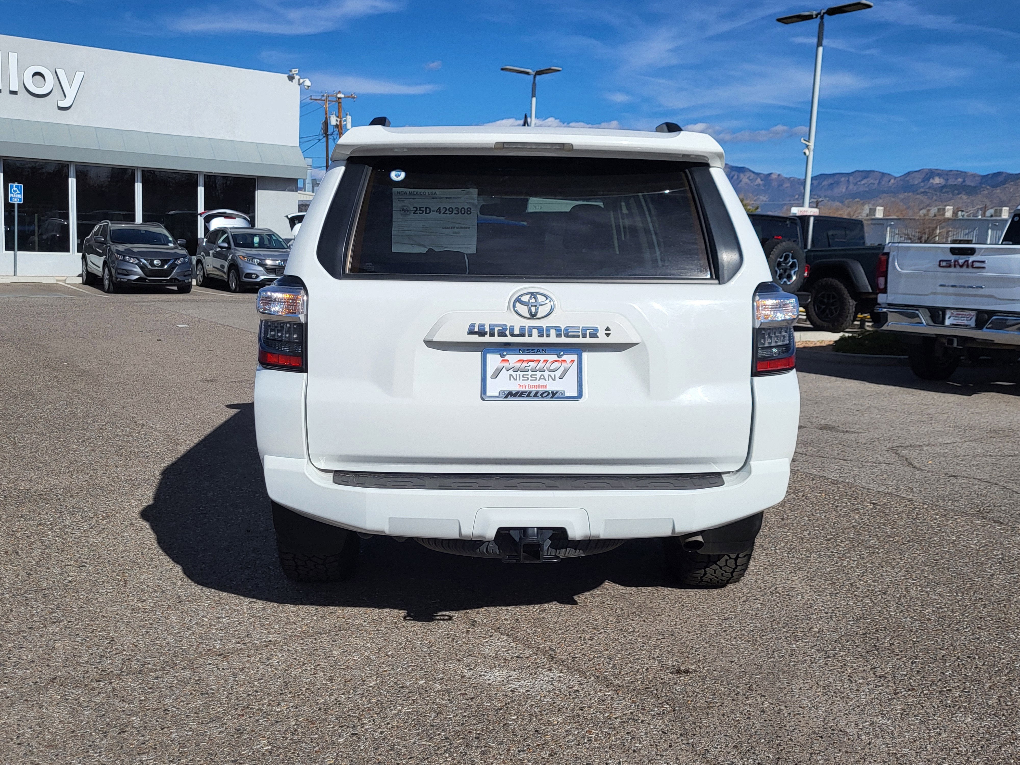 2024 Toyota 4Runner SR5