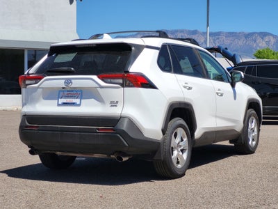 2020 Toyota RAV4 XLE